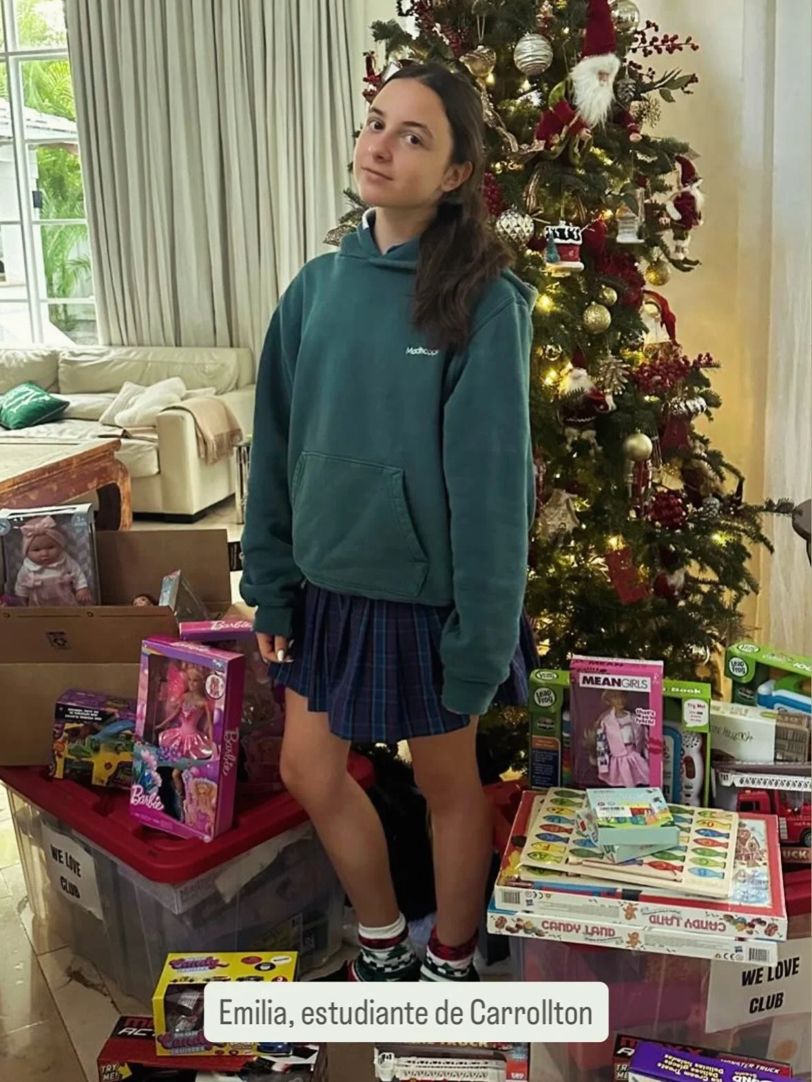 We Love Club at #Carrollton School of the Sacred Heart🩷 (Miami) created by Emilia, who turned love into action by creating a We Love Club at her school.
With a generous heart, she collected 62 toys and countless smiles this Christmas. We are so prou