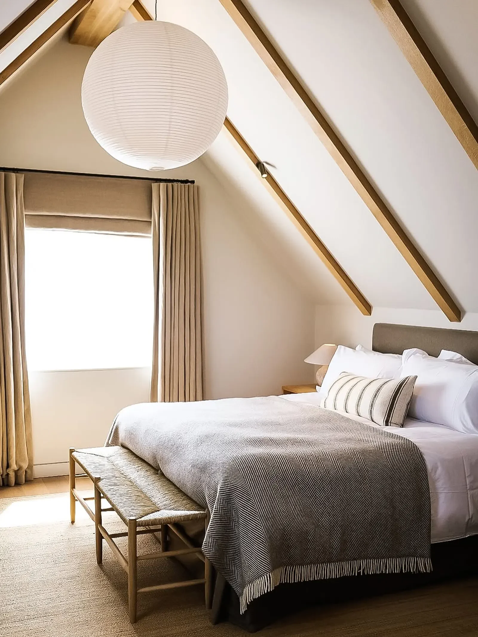 How Curated makes Collaborations Nice &amp; Simple