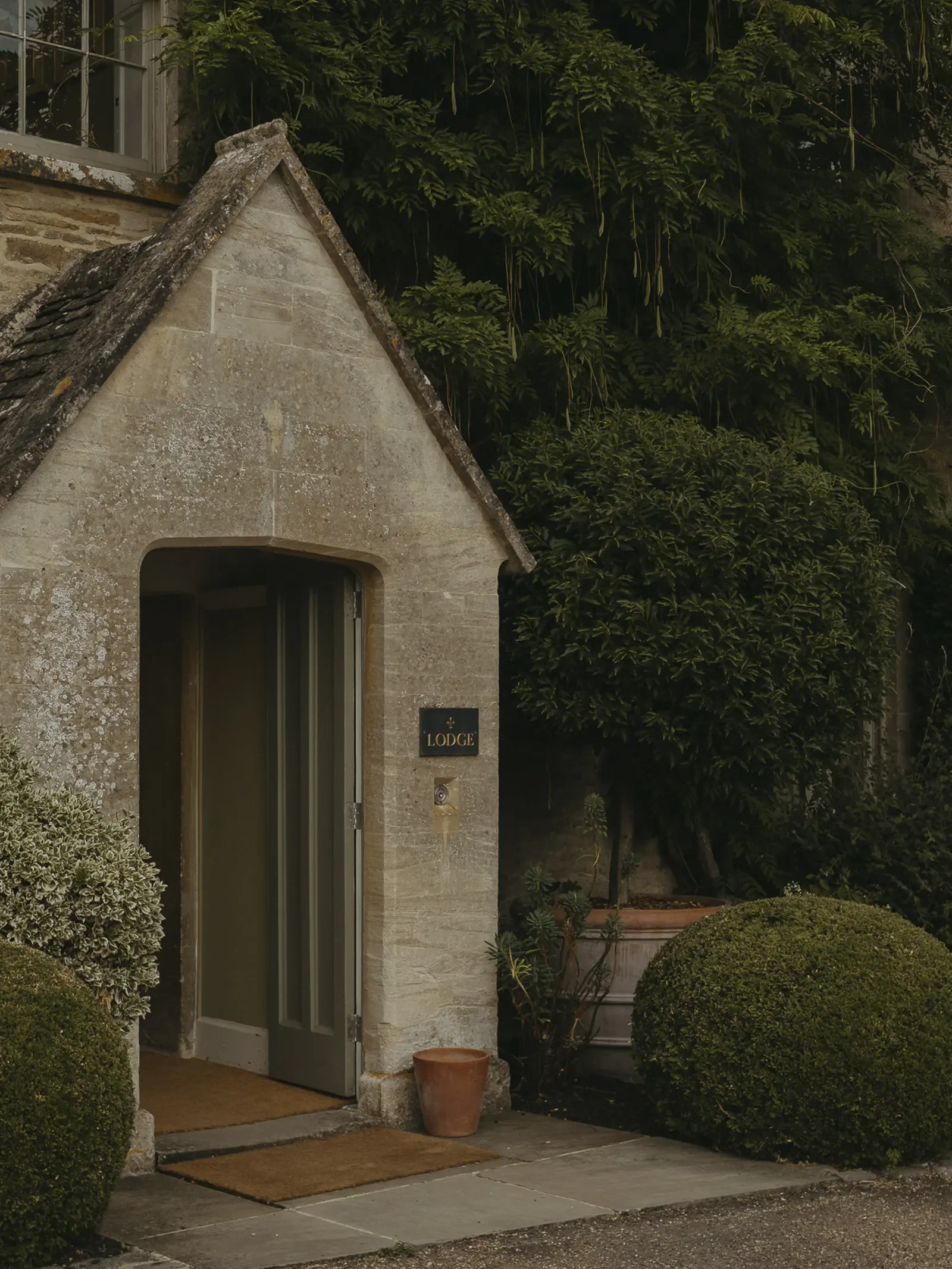 Earn More by Referring Your Favourite Spaces