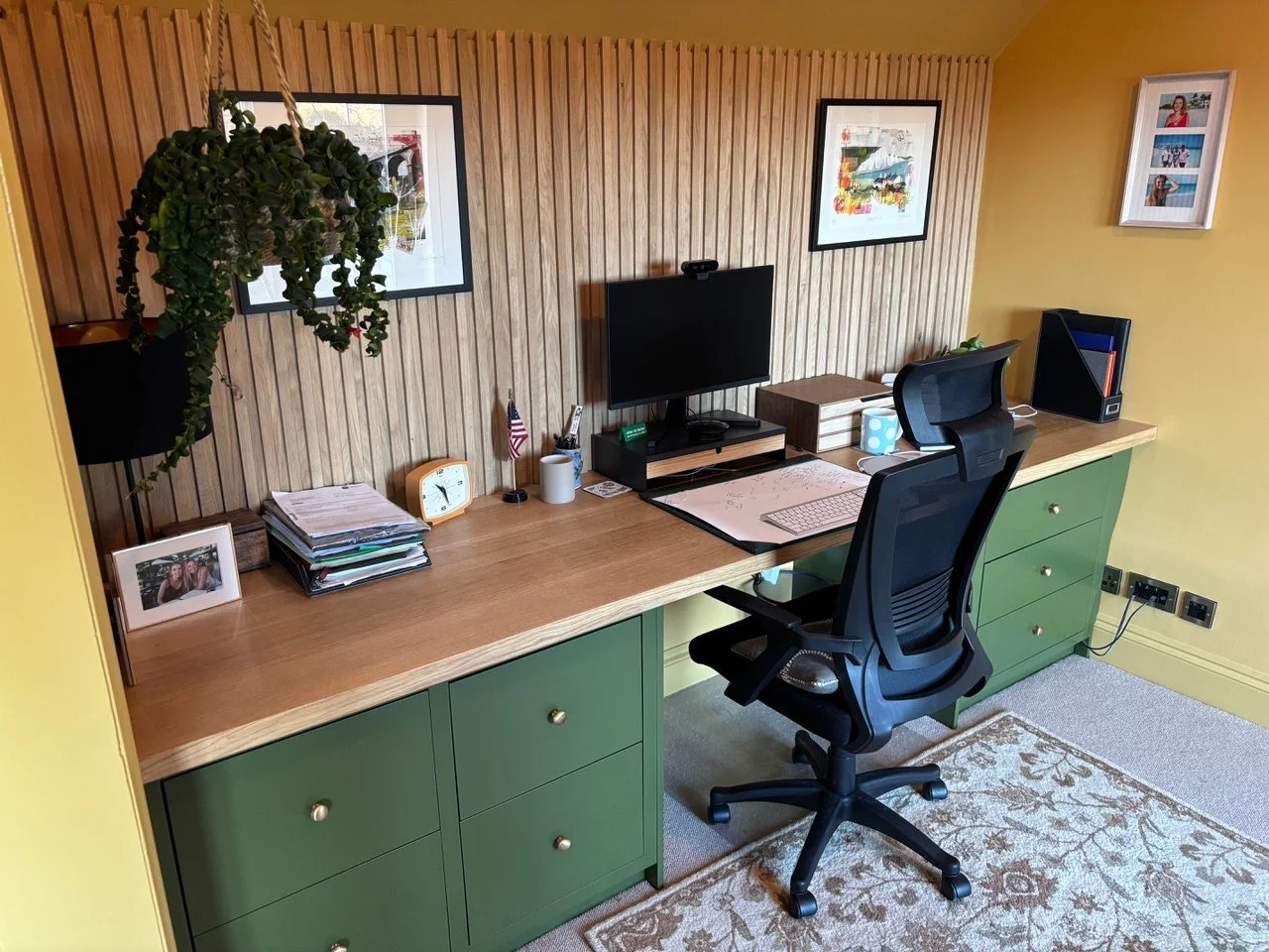Desks / Offices
