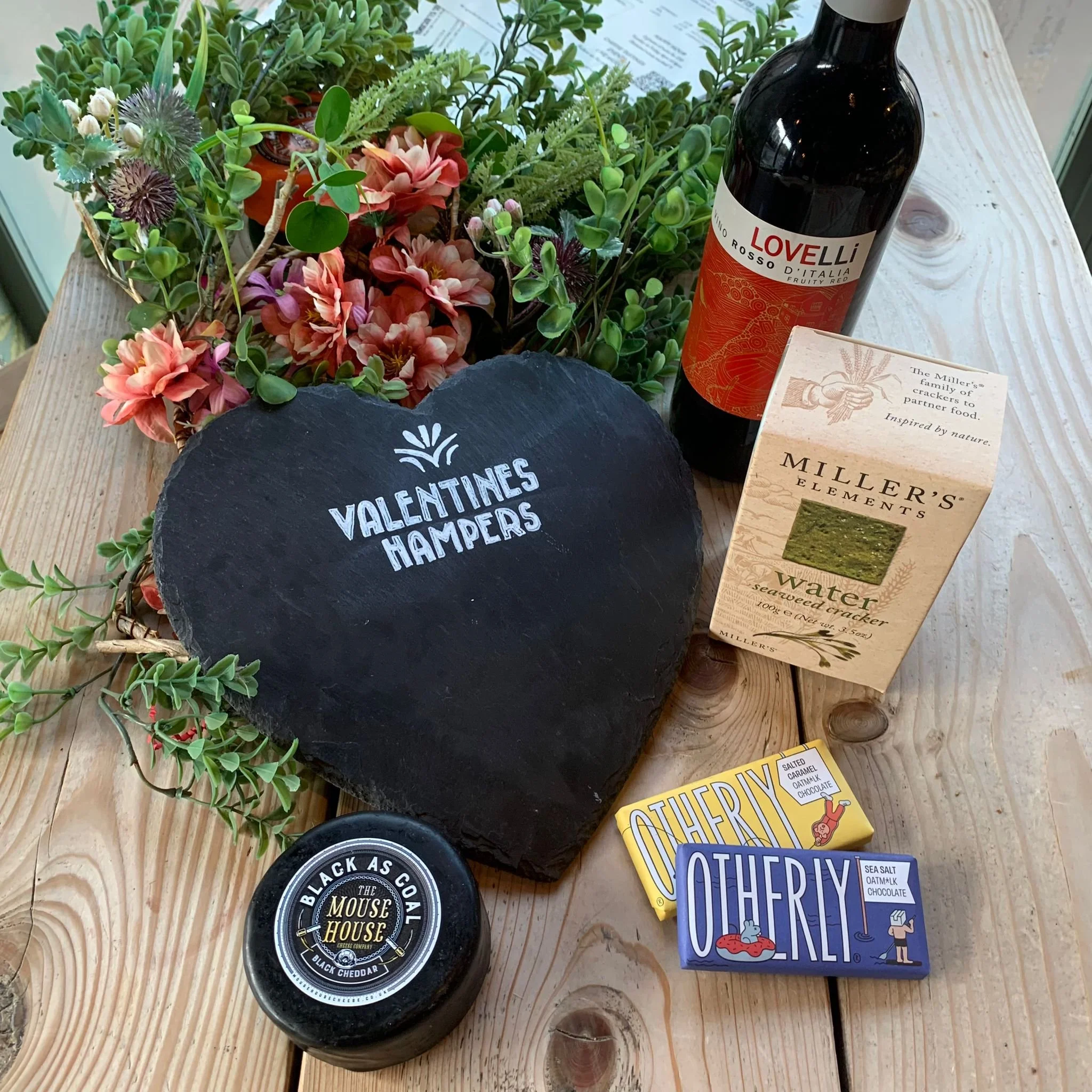Valentines Mini Hamper.jpeg