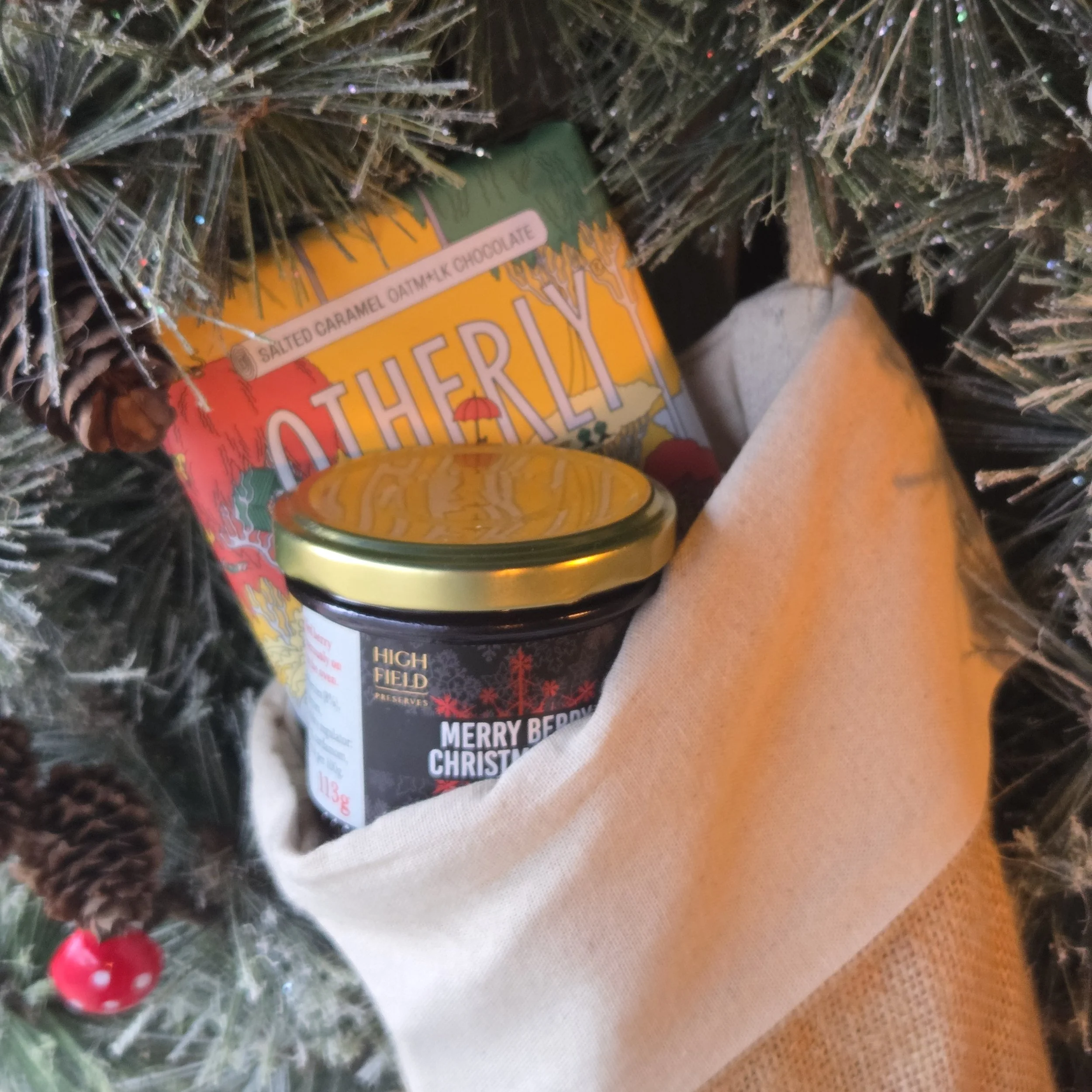 Deli Stocking close.jpg