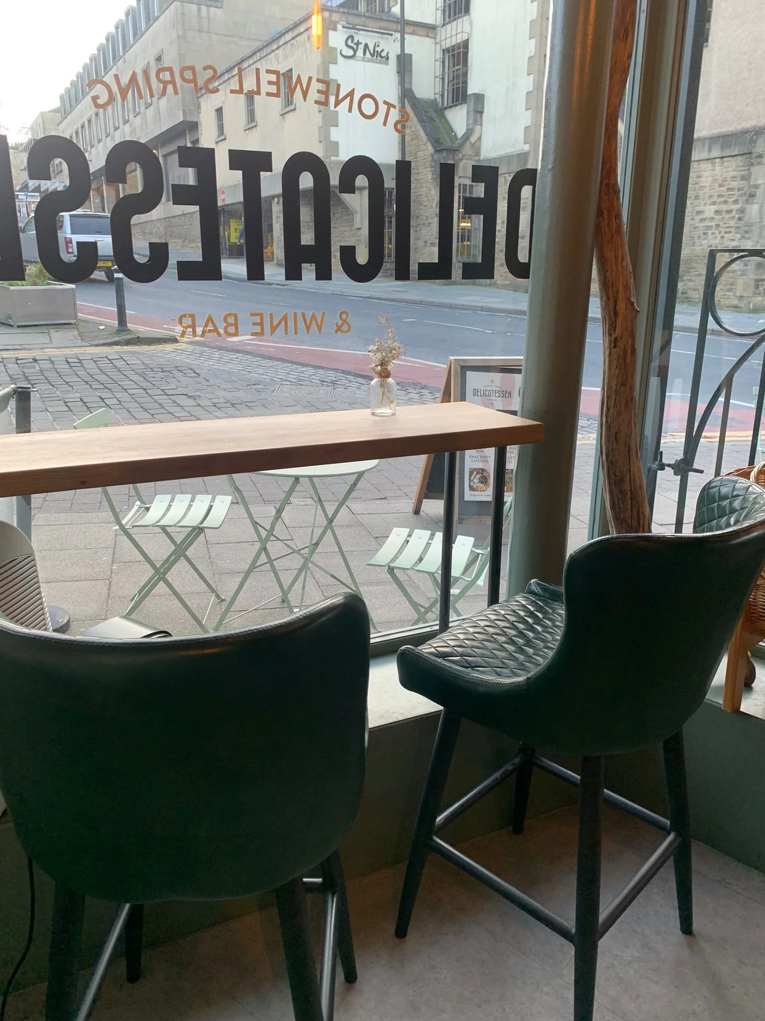 Window Bar Table for 2 (12:00 sitting)