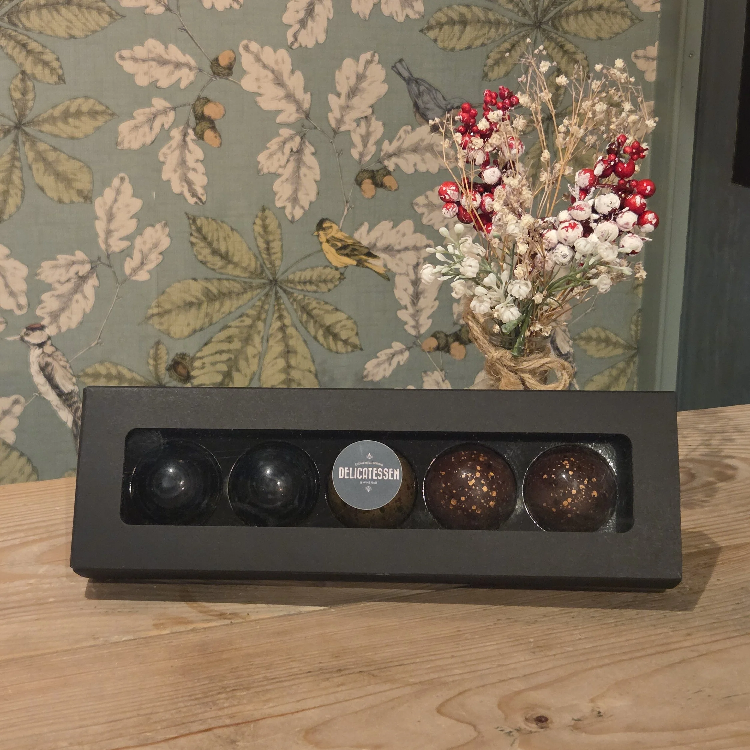 Christmas Chocolate Gift Box 5.jpg