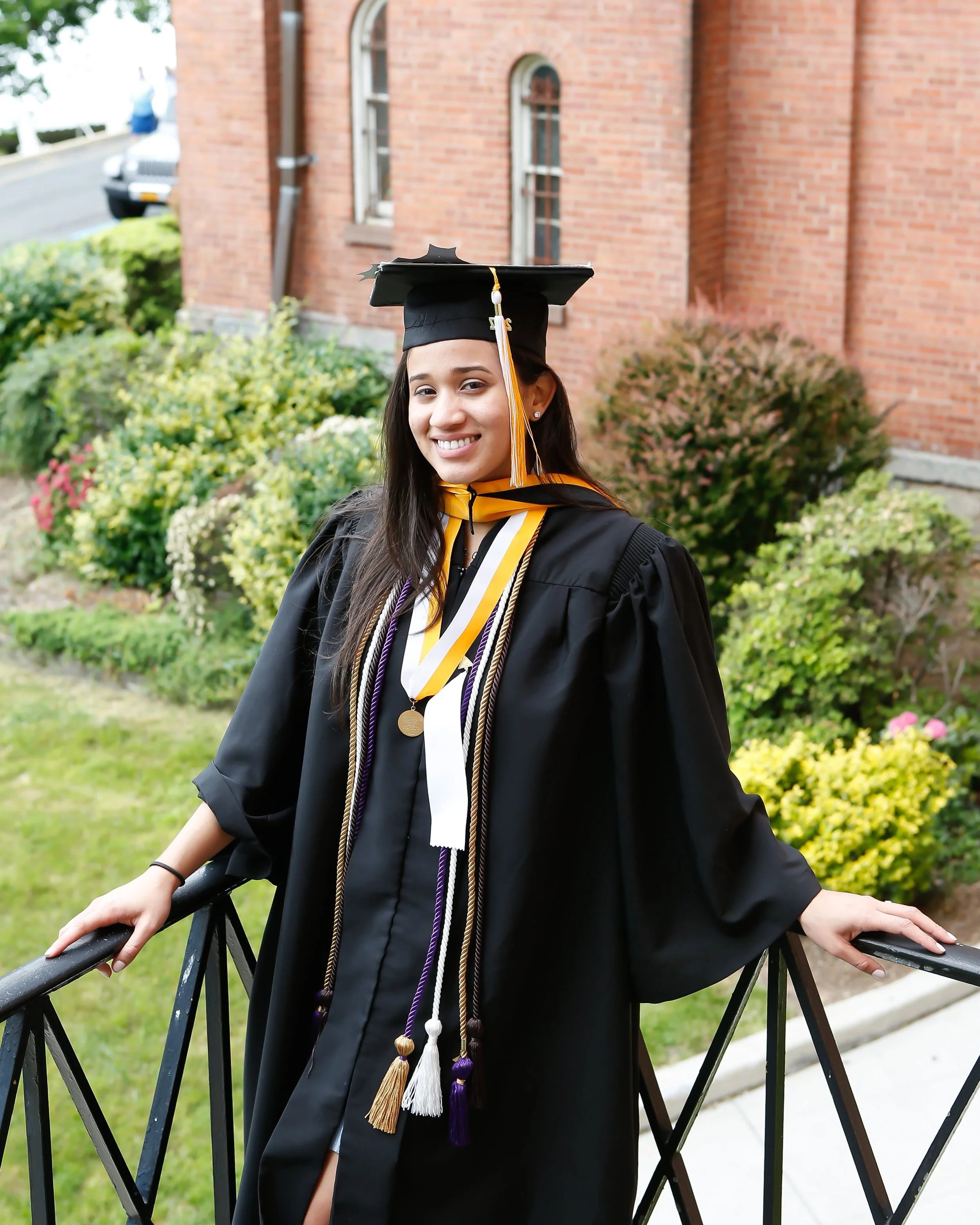elliani_graduation-317.jpg