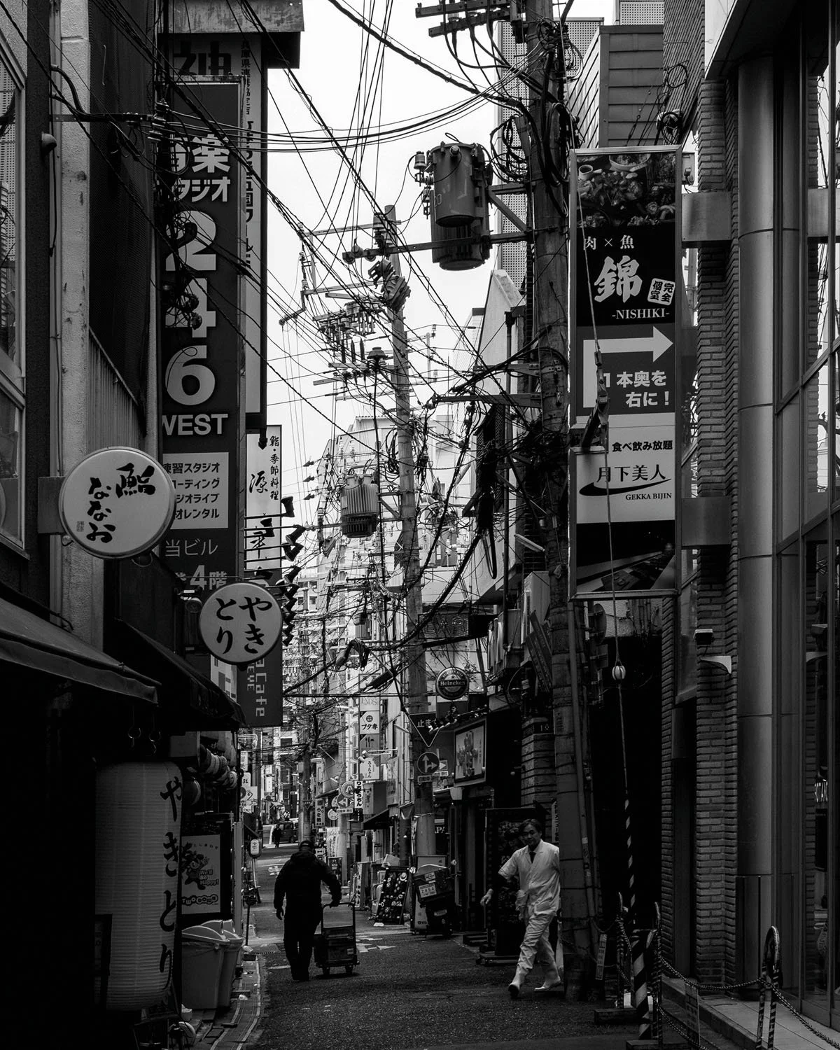 Alley / Kobe / 03-26