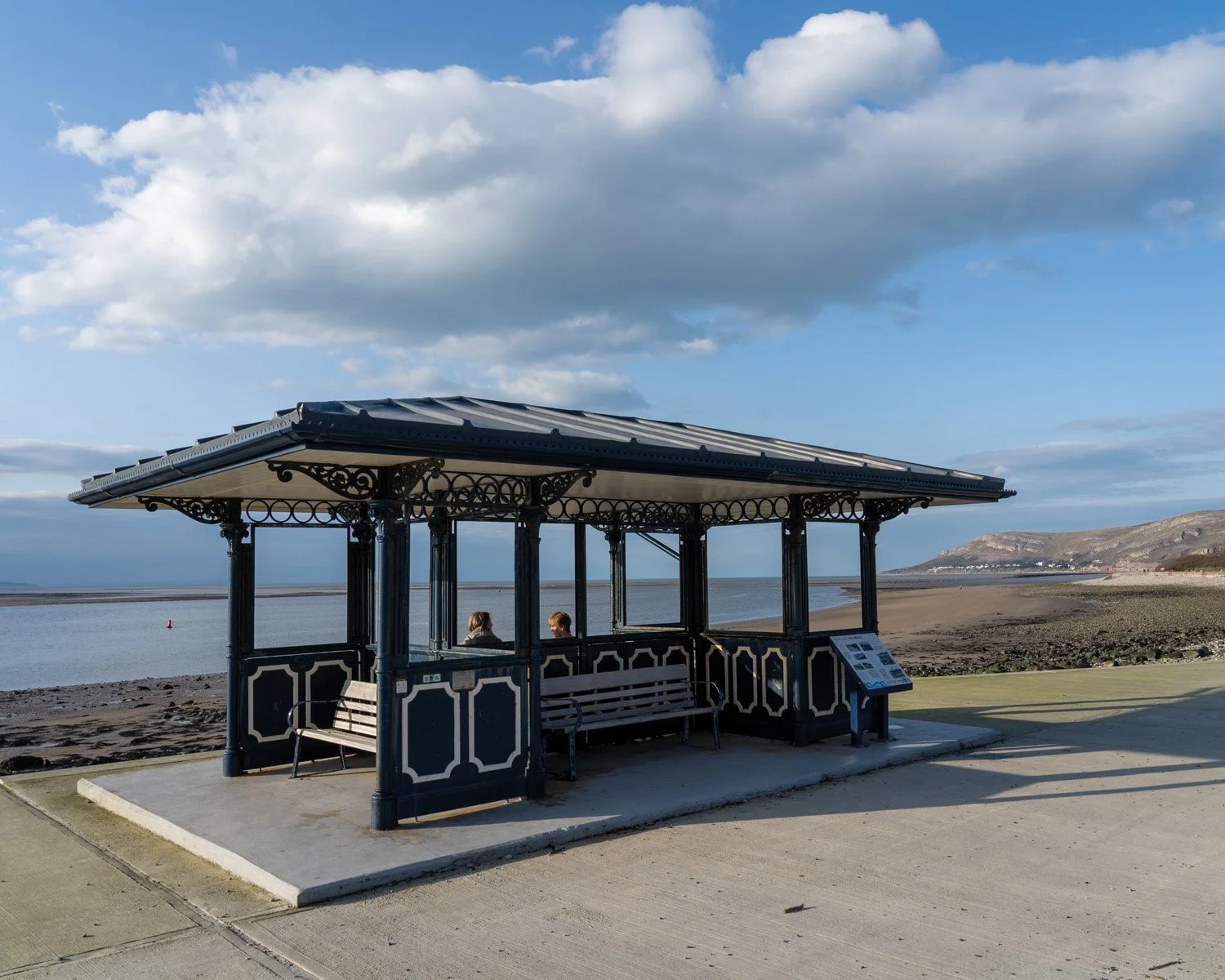 Edwardian shelter / Deganwy / 10-23
