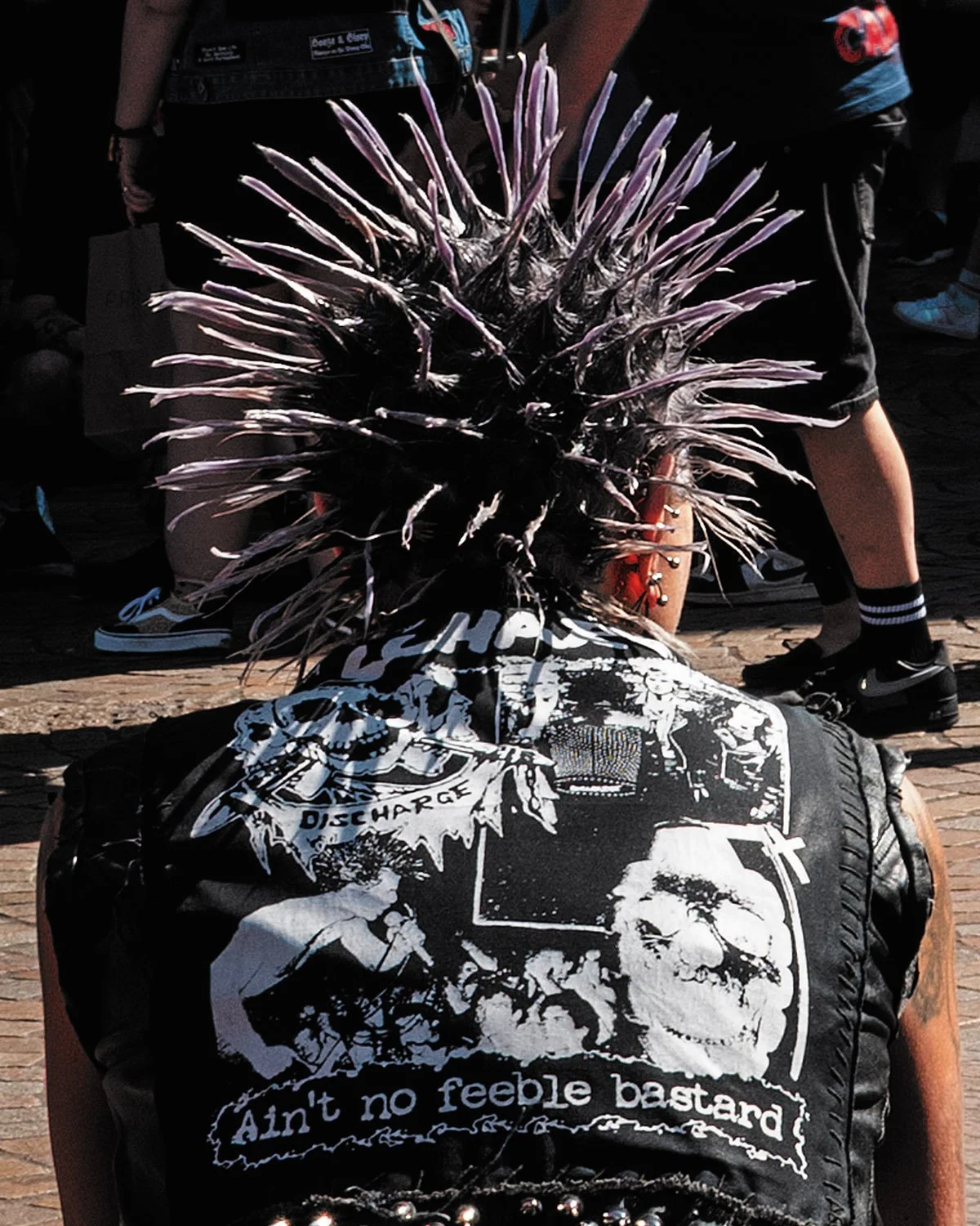 reb_feeblespiky.jpg