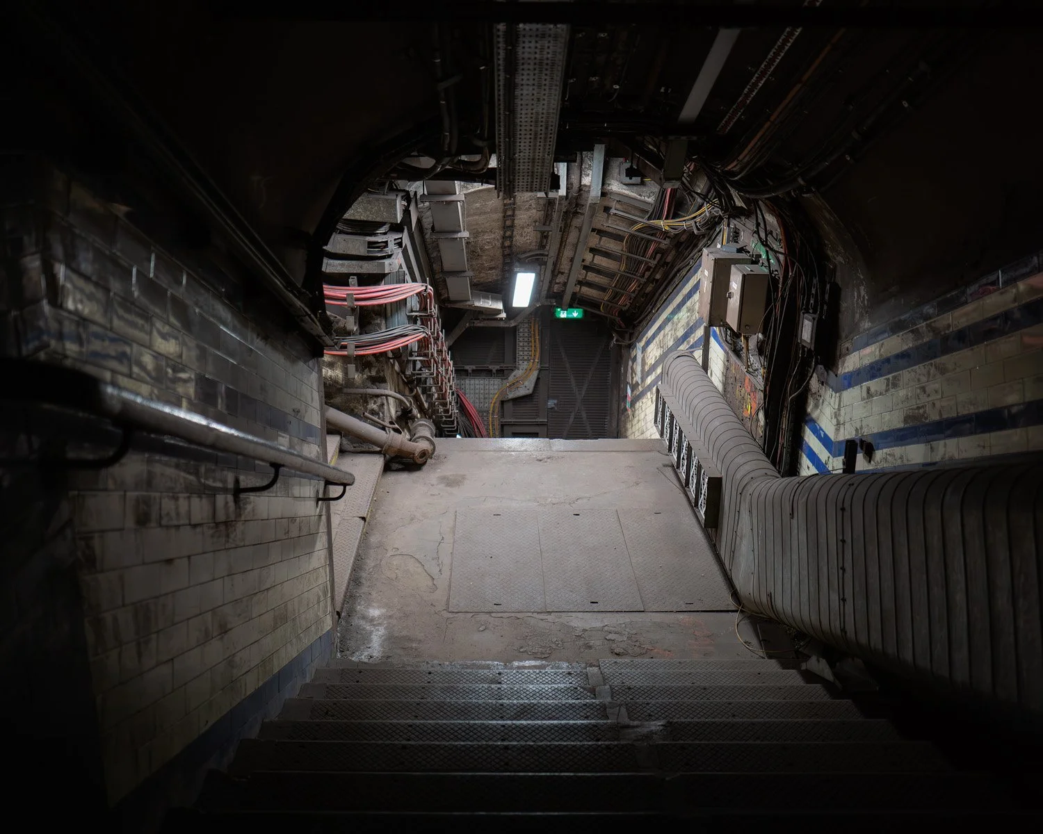 euston_corridor1.jpg