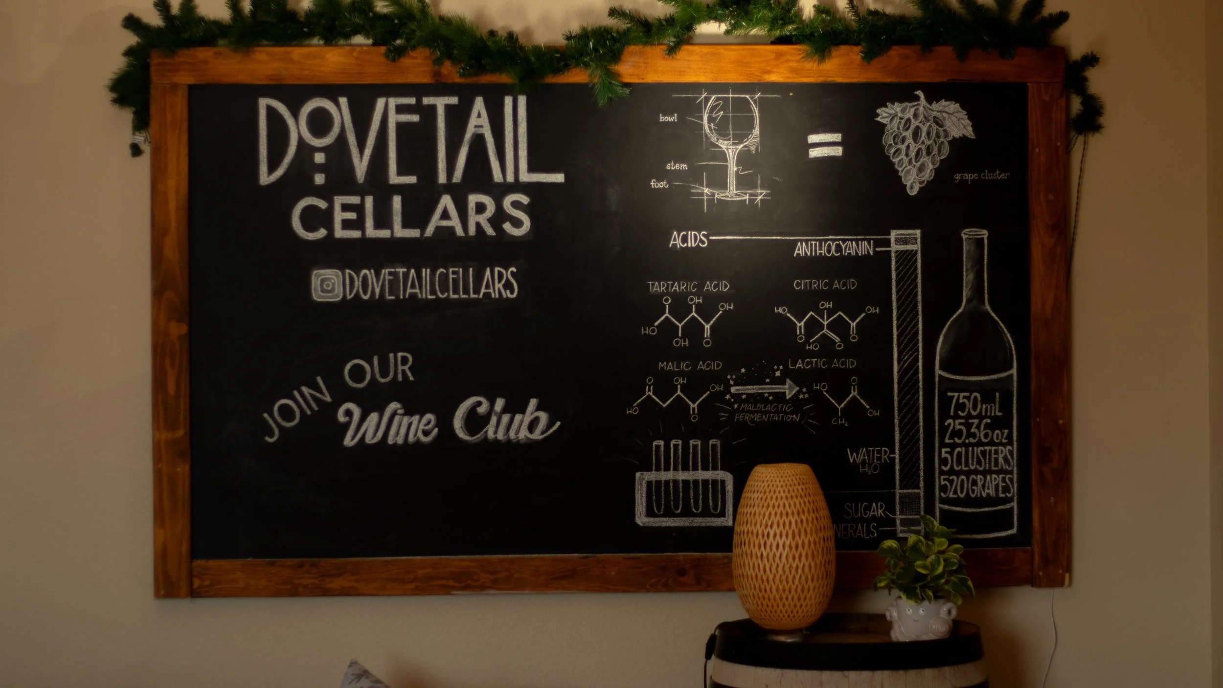 Dovetail Cellars-10.jpg