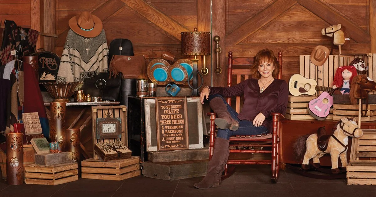 Reba McEntire and Cracker Barrel Old Country Store® Partner to Release Exclusive Retail Collection "Rockin' R By Reba"