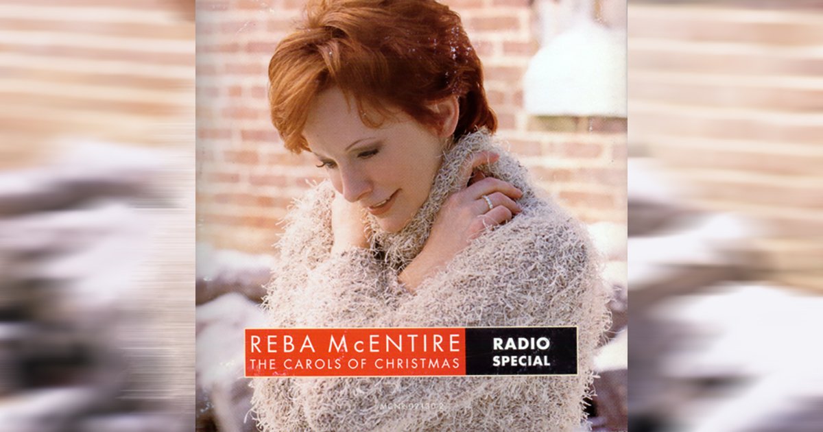Reba Hosts “The Carols Of Christmas”