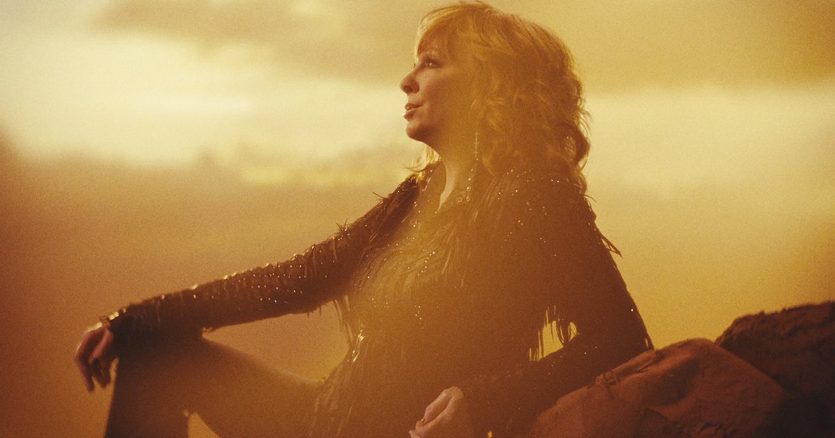 REBA MCENTIRE UNVEILS CINEMATIC&nbsp; MUSIC VIDEO FOR “I CAN’T”