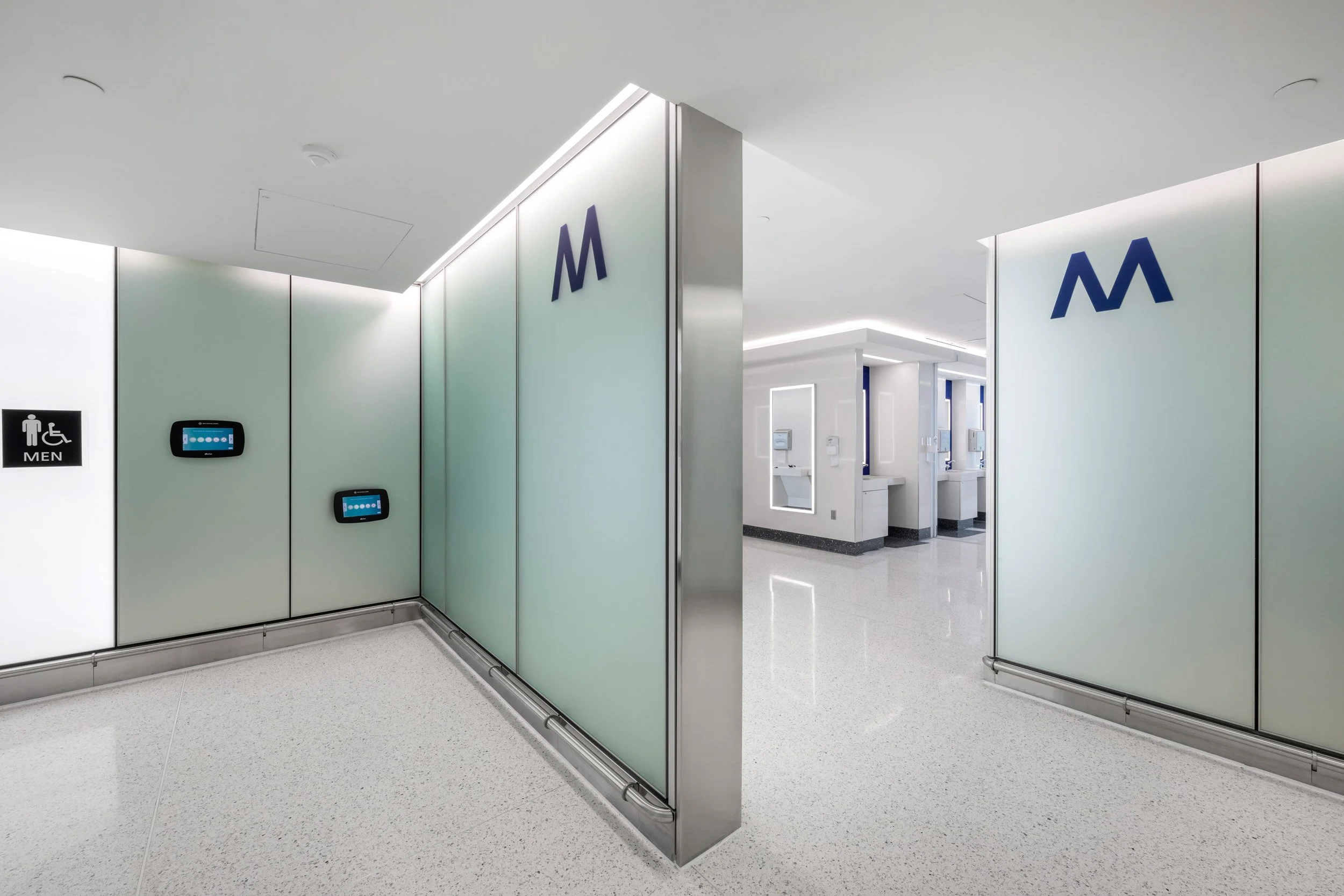 BWI Airport Bathroom - Maryland Commercial Architectural Photography