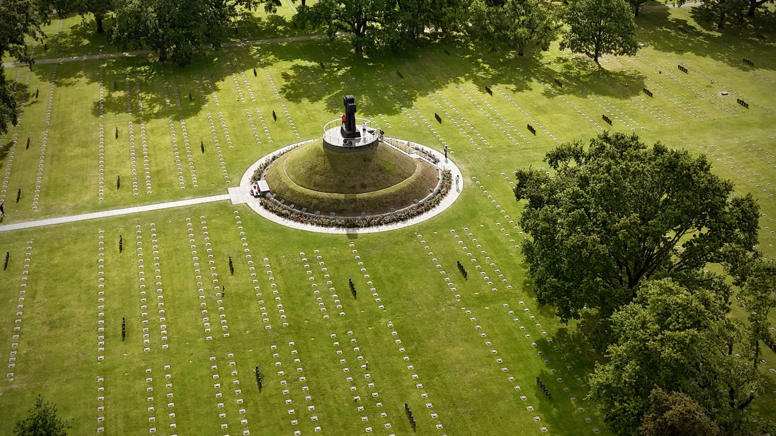 Aerial American Cemetary Christoph.jpeg