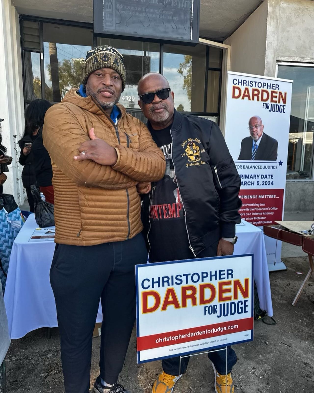 Out there working for every vote! 

#christopherdardenforjudge #getoutthevote #gotv #votedarden #voteforme #experiencematters #morequalified #seat130