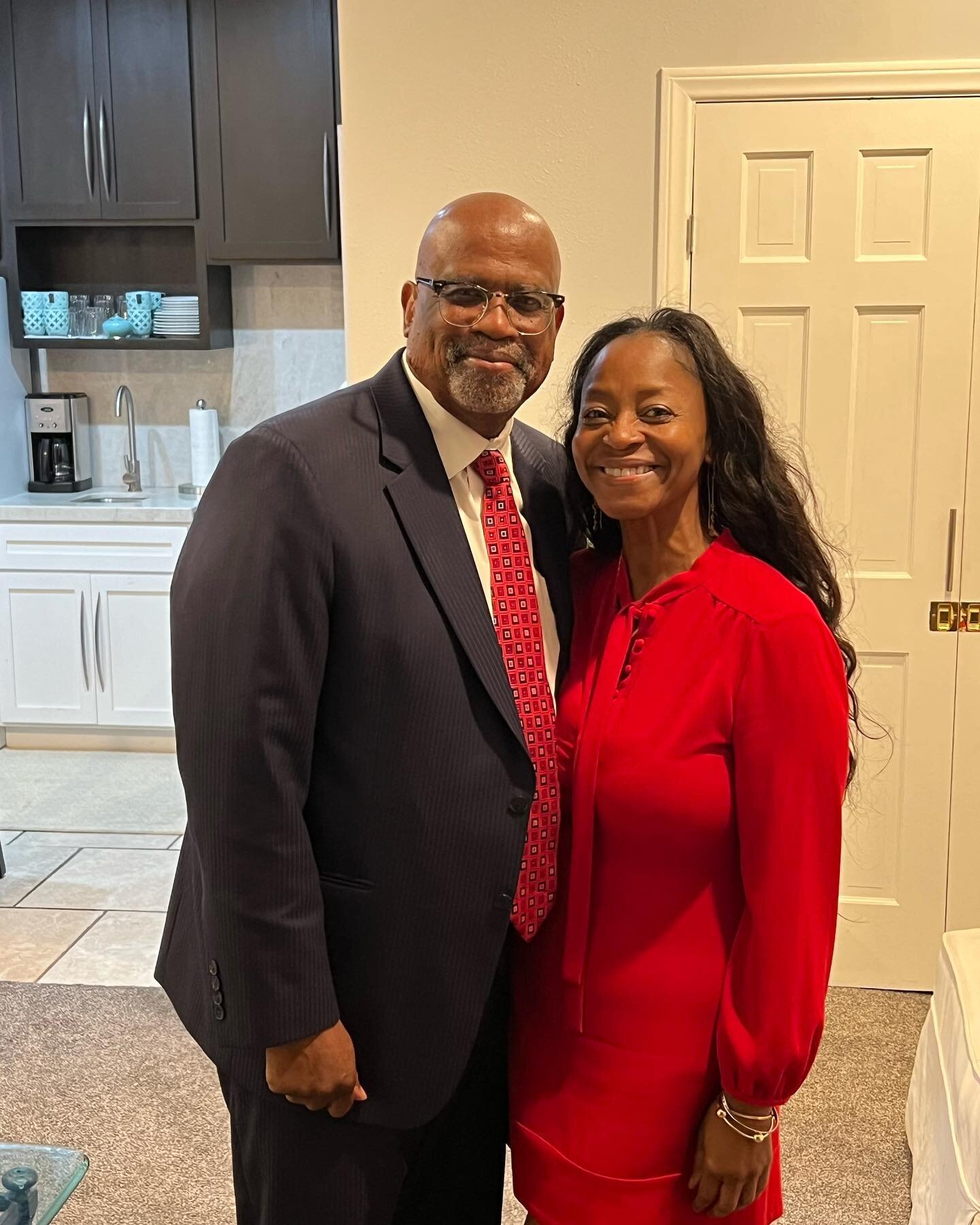 More from the campaign trail.  Working until the last minute!  Let&rsquo;s do it!!

#christopherdardenforjudge #christopherdarden #getoutthevote #camapigntrail #wellqualified #moreexperience #thechoice #herecomesthejudge #voteforme