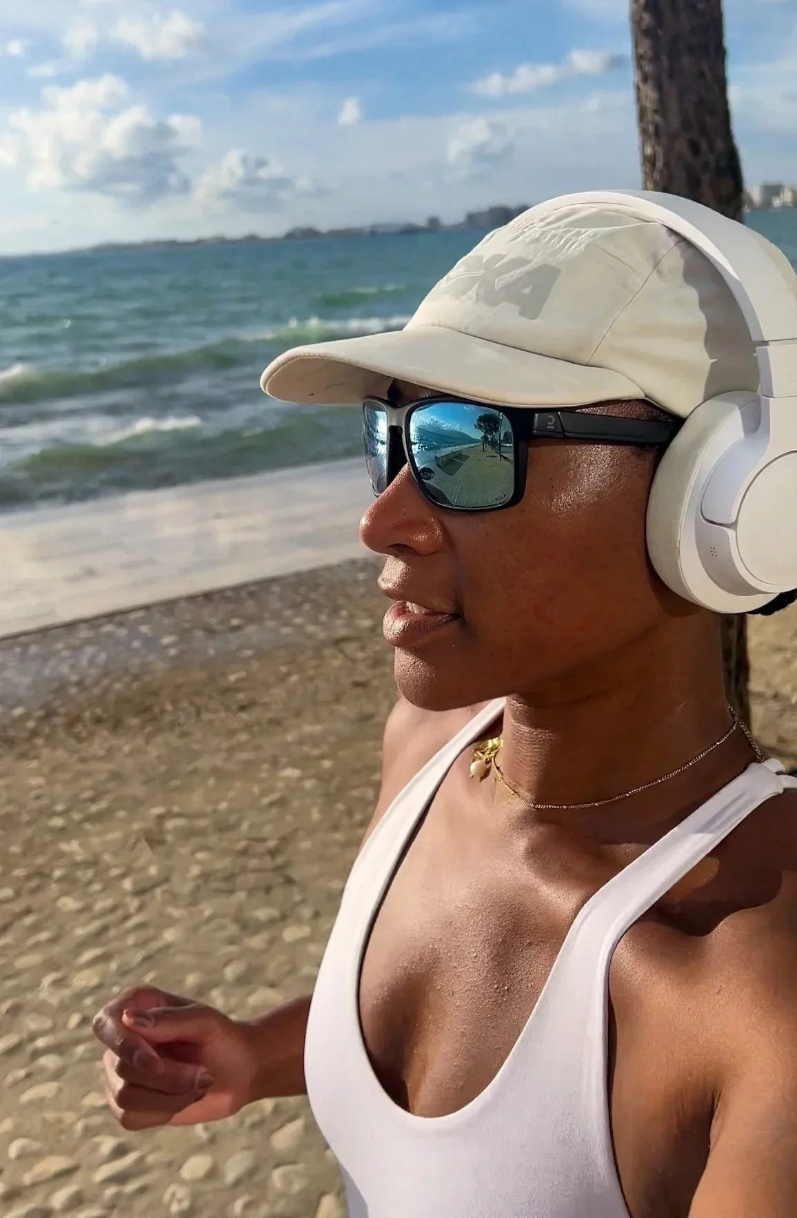 vlore-boardwalk-morning
