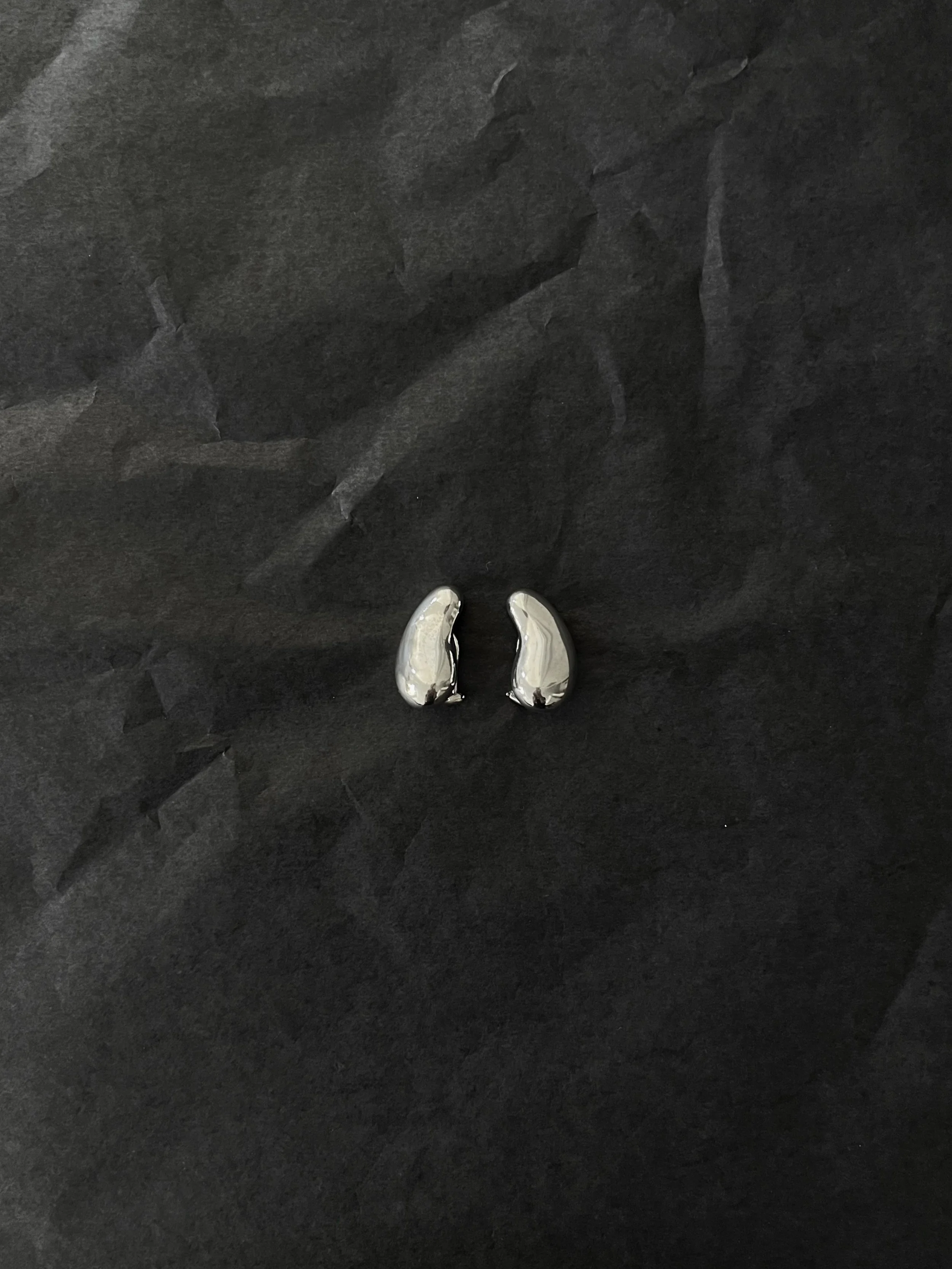 TIFFANY & CO. ELSA PERETTI BEAN EARRING 3