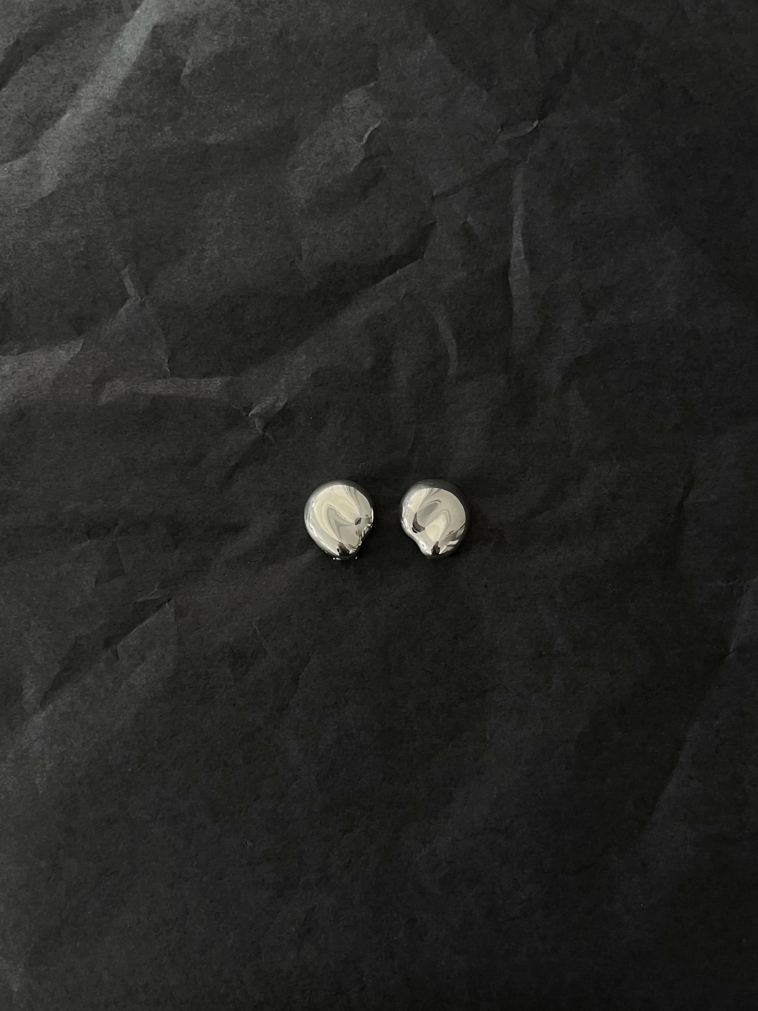 TIFFANY & CO. ELSA PERETTI BEAN EARRING 1