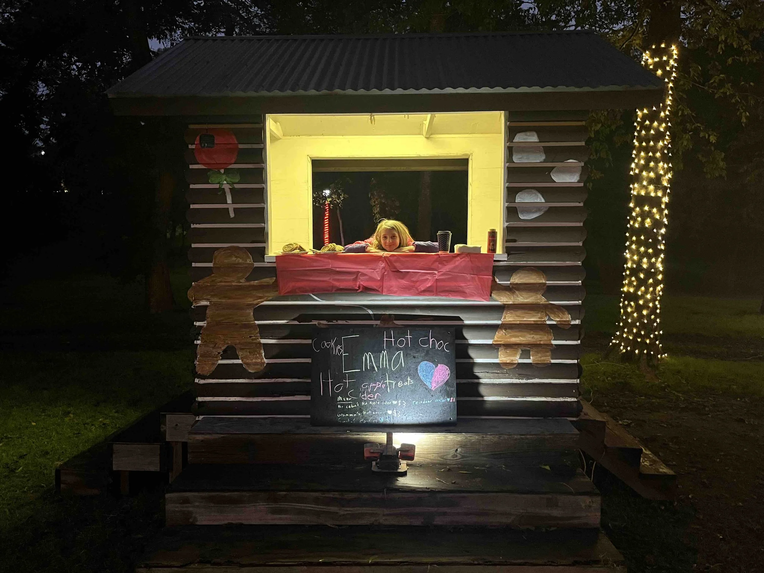 Fishermen's Park Festival of Lights Gingerbread House Fundraiser