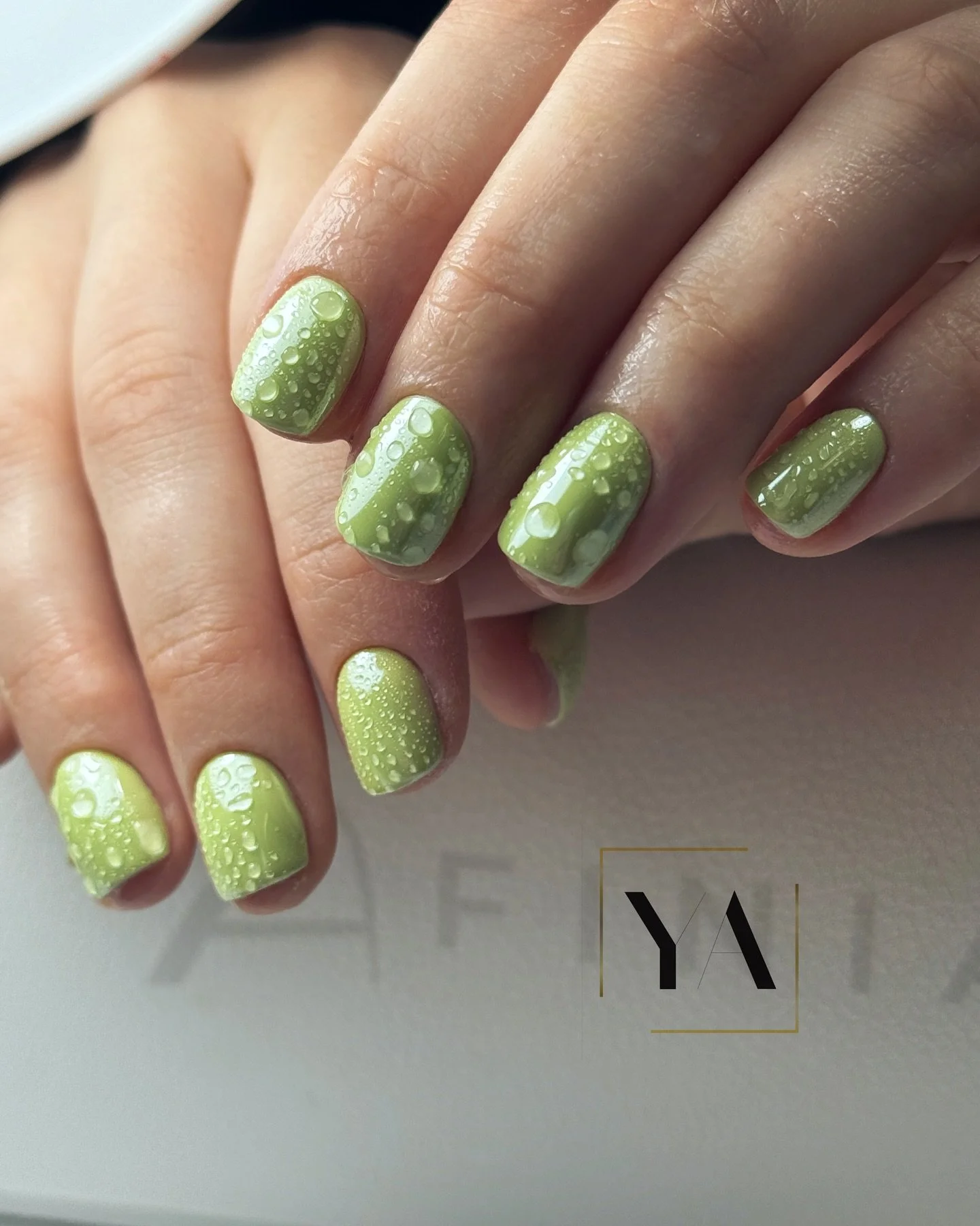 water droplets? 💦 
or maybe without? 🏜️
👉🏻👉🏻

@nails_aleksandrapluska 

#nails #nailsartist #nailsofinstagram #nails #naildesign #greennails #waterdrops #nailsalon #shortnails #squarenails #nailsmagazine #naturalnails #beautysalon #nailsglasgow