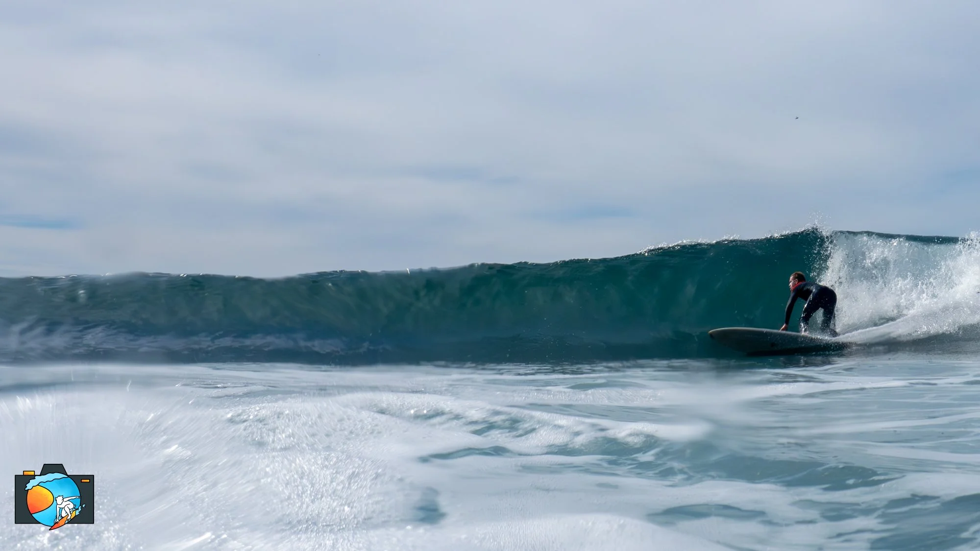 dusty bottom turn.jpg