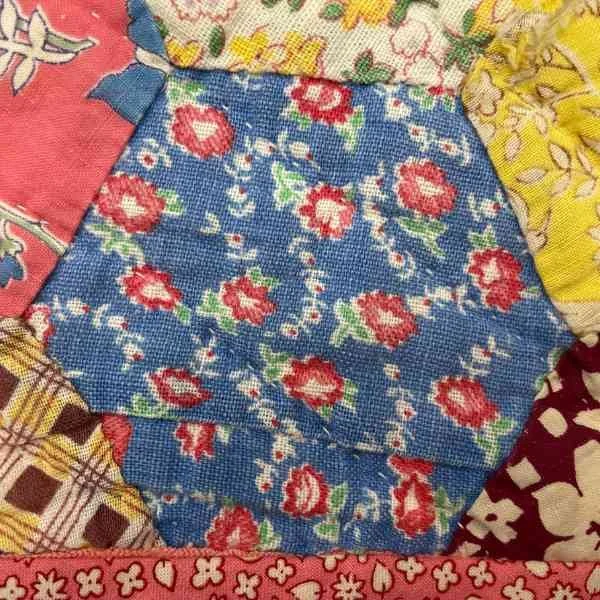 Hexagon Star Quilt Fabric pieced .jpg