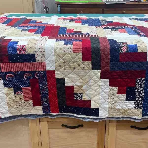 patriotic quilt quilting.jpg