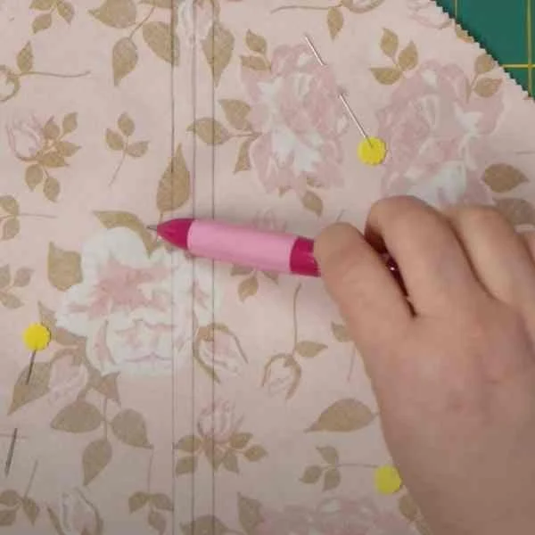 Just One Layer Cake Hourglass Quilt — Sew The Distance