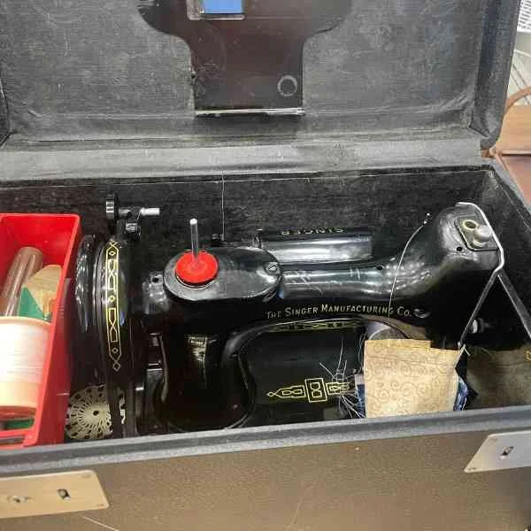 Featherweight Sewing Machine