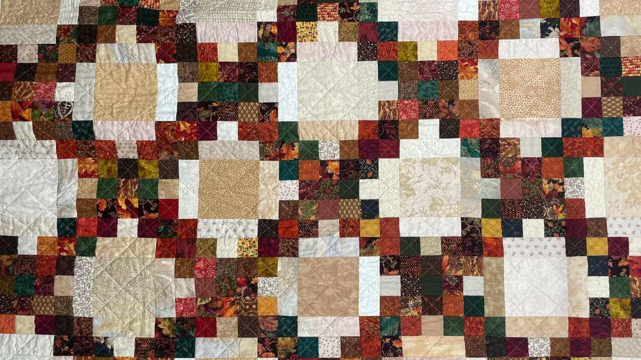 Sample Fall quilt showing use of having a rule for background colors