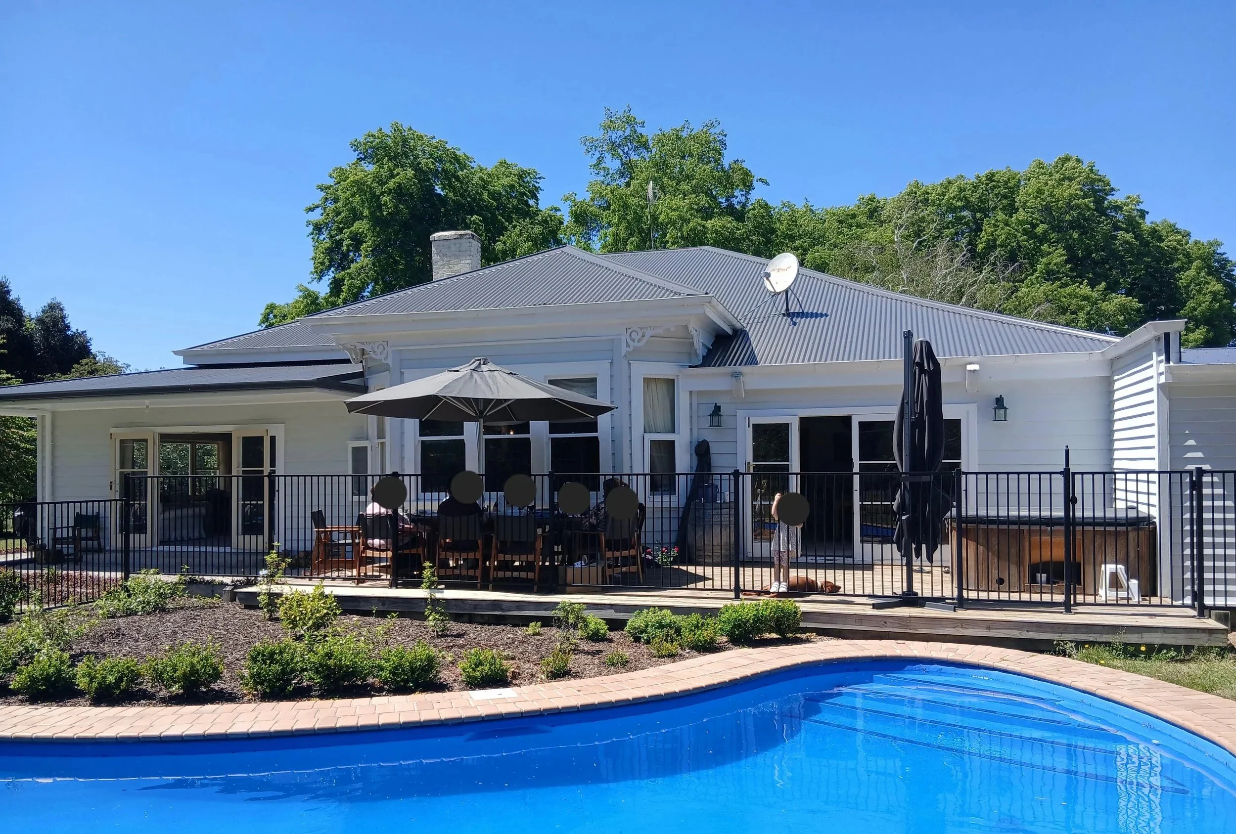 165-pool2.jpg