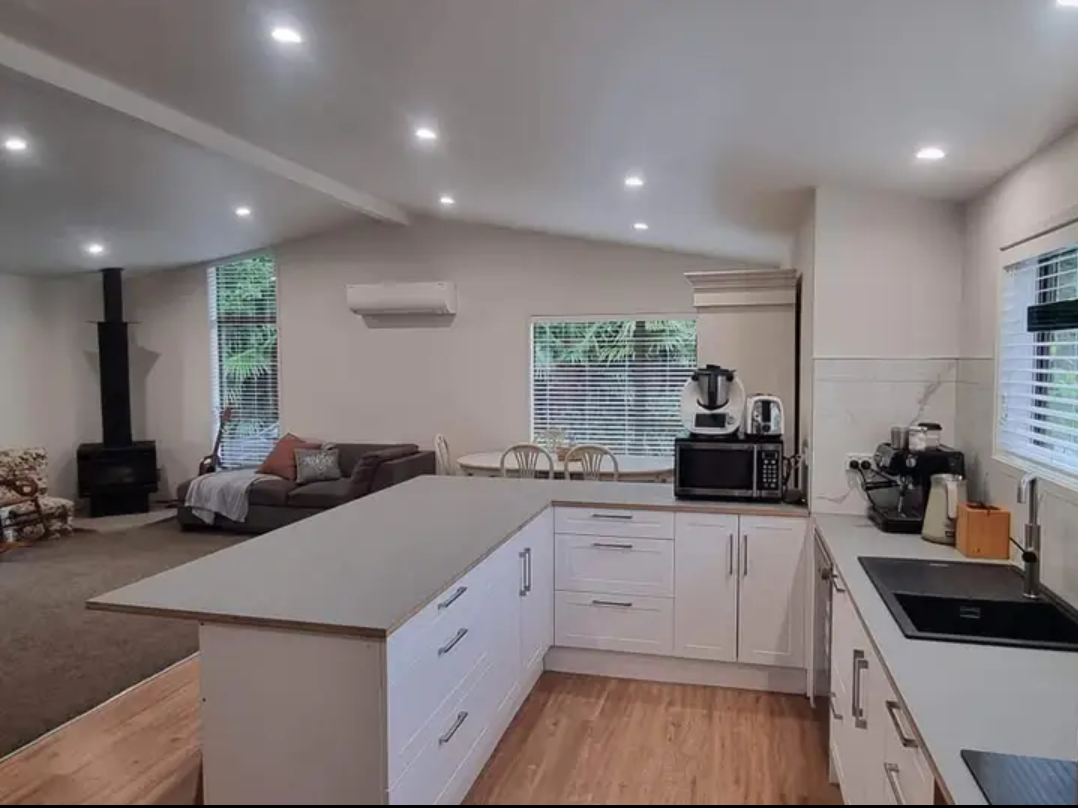 	
Comfortable Rental House for Rhythm & Vines R&V Gisborne New Zealand.