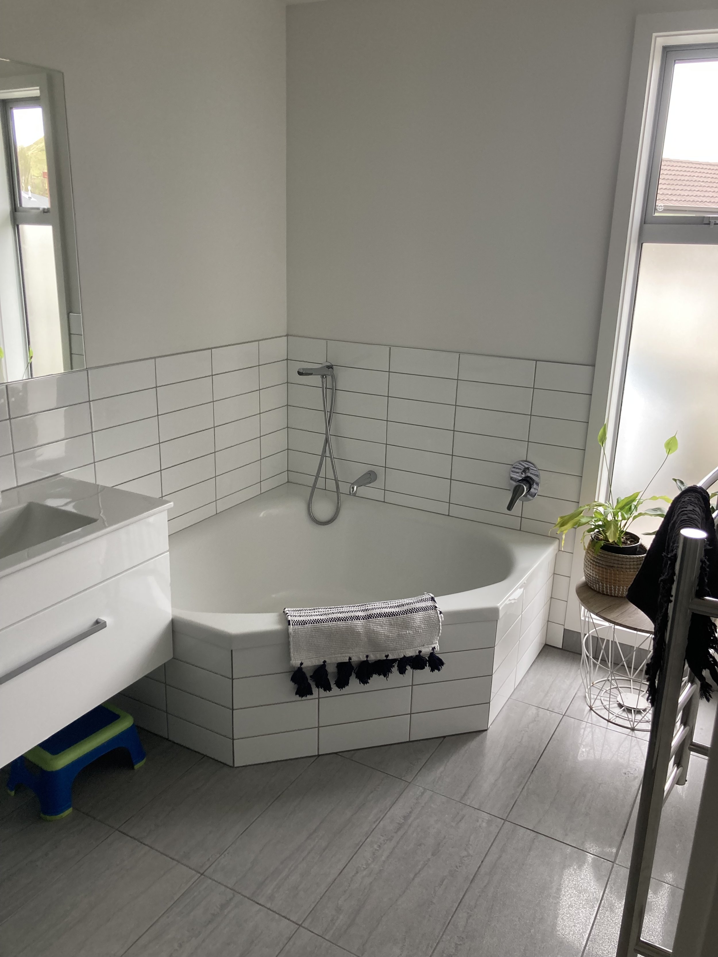 Comfortable rental house accommodation for Rhythm & Vines (R&V) Gisborne.