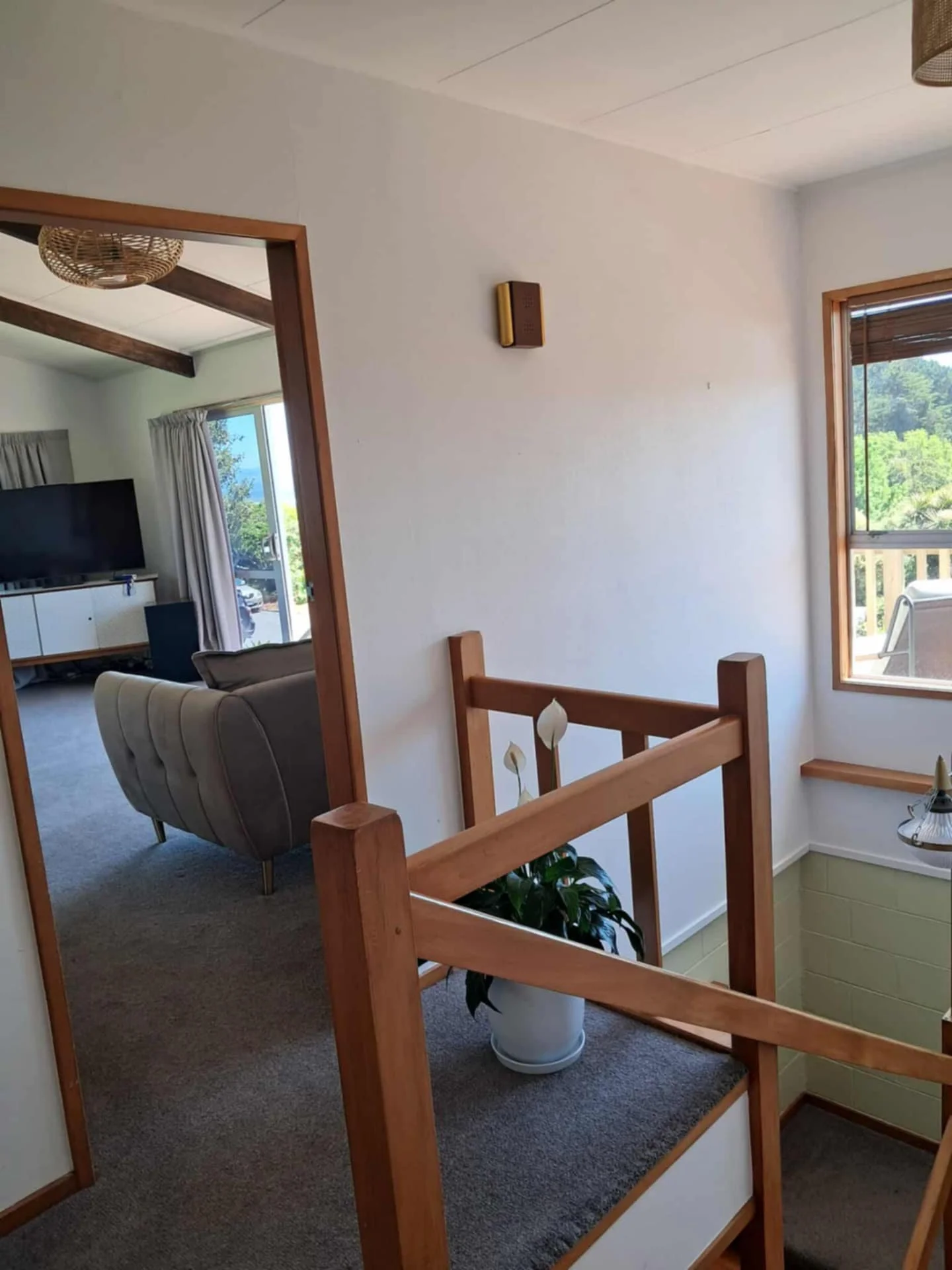 Comfortable rental house accommodation for Rhythm & Vines R&V Gisborne.