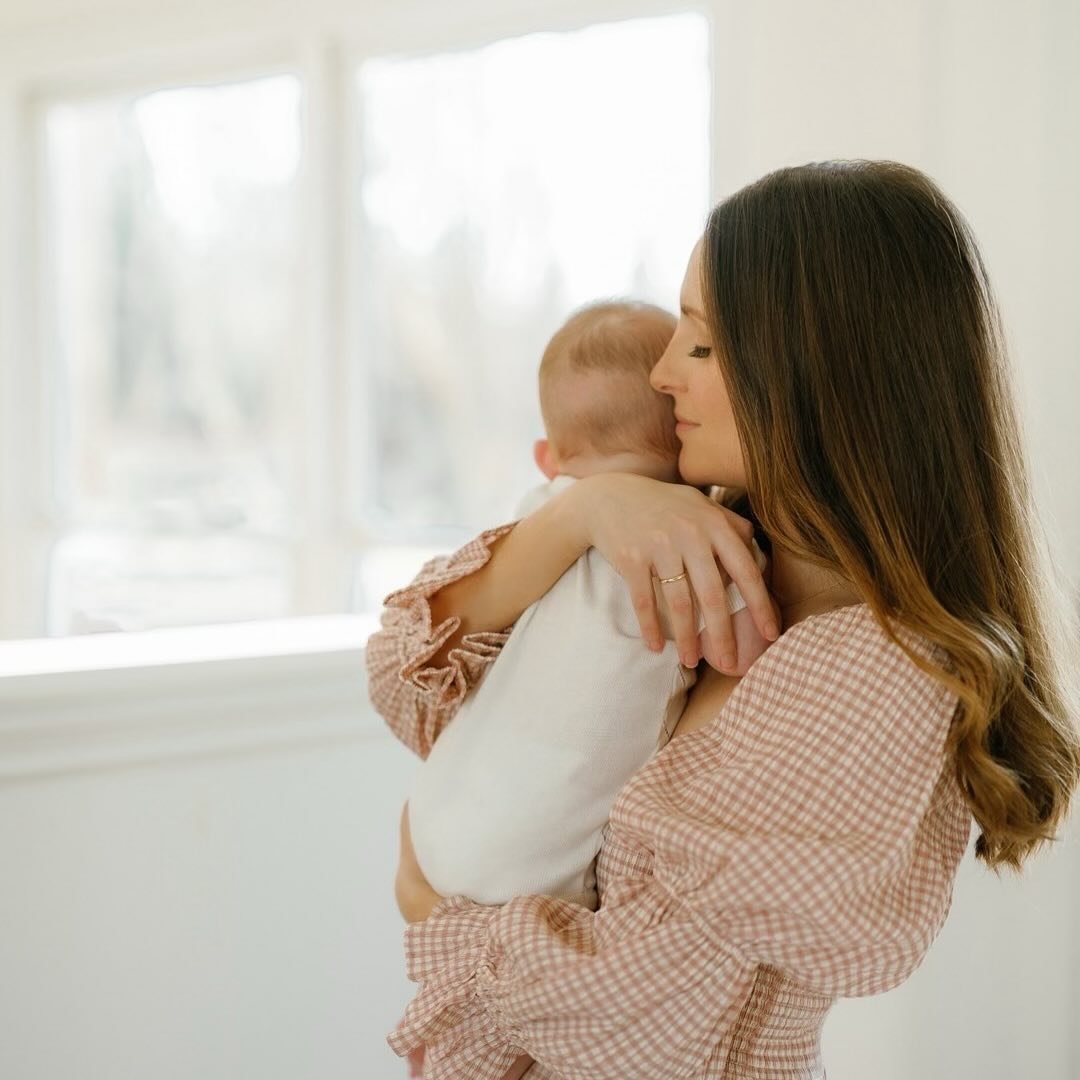 Happy Mother&rsquo;s Day✨ To all the moms past and present, all the mother figures and grandmothers who came before us, and those hoping to become a mom, we celebrate you! 💐💕🌸 

📸 @goodgracesphoto