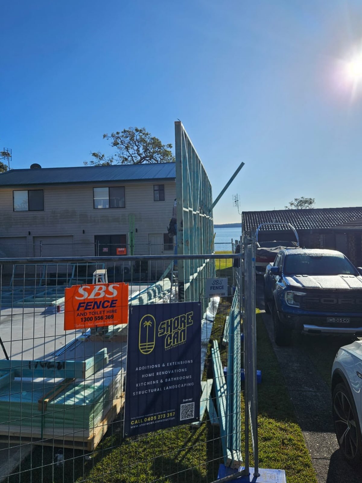 A cracker of a morning at our latest site ☀️

Thinking about renovating or extending? We&rsquo;d love to chat.

📩 DM us to get started.
📞 Rhys: 0405 273 357
✉️ rhys@shorecan.construction

#shorecanconstruction #homerenovations #homeextensions #sydn