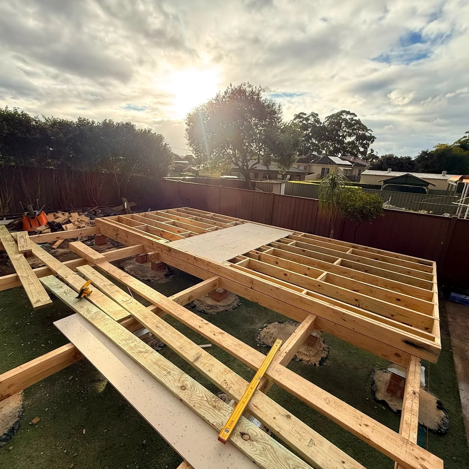 Another beautiful morning, another beautiful project underway. Brick piers are laid, floor frames coming up, wall frames up next.

Thinking about renovating or extending? We&rsquo;d love to chat.

📩 DM us to get started.
📞 Rhys: 0405 273 357
✉️ rhy