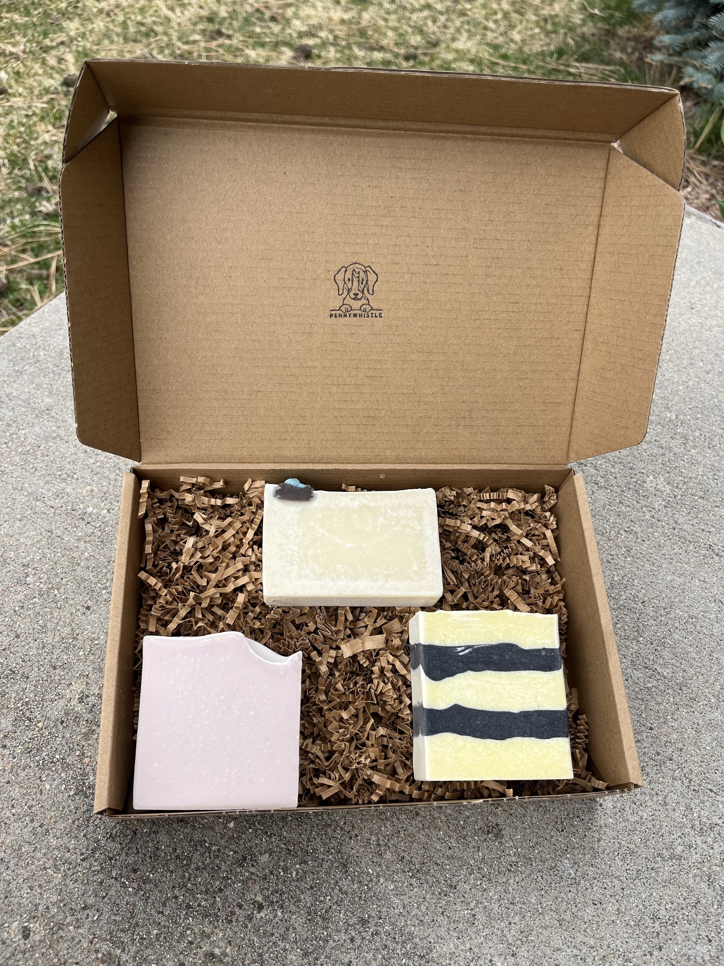 SpringGiftBoxes3Soaps.jpg
