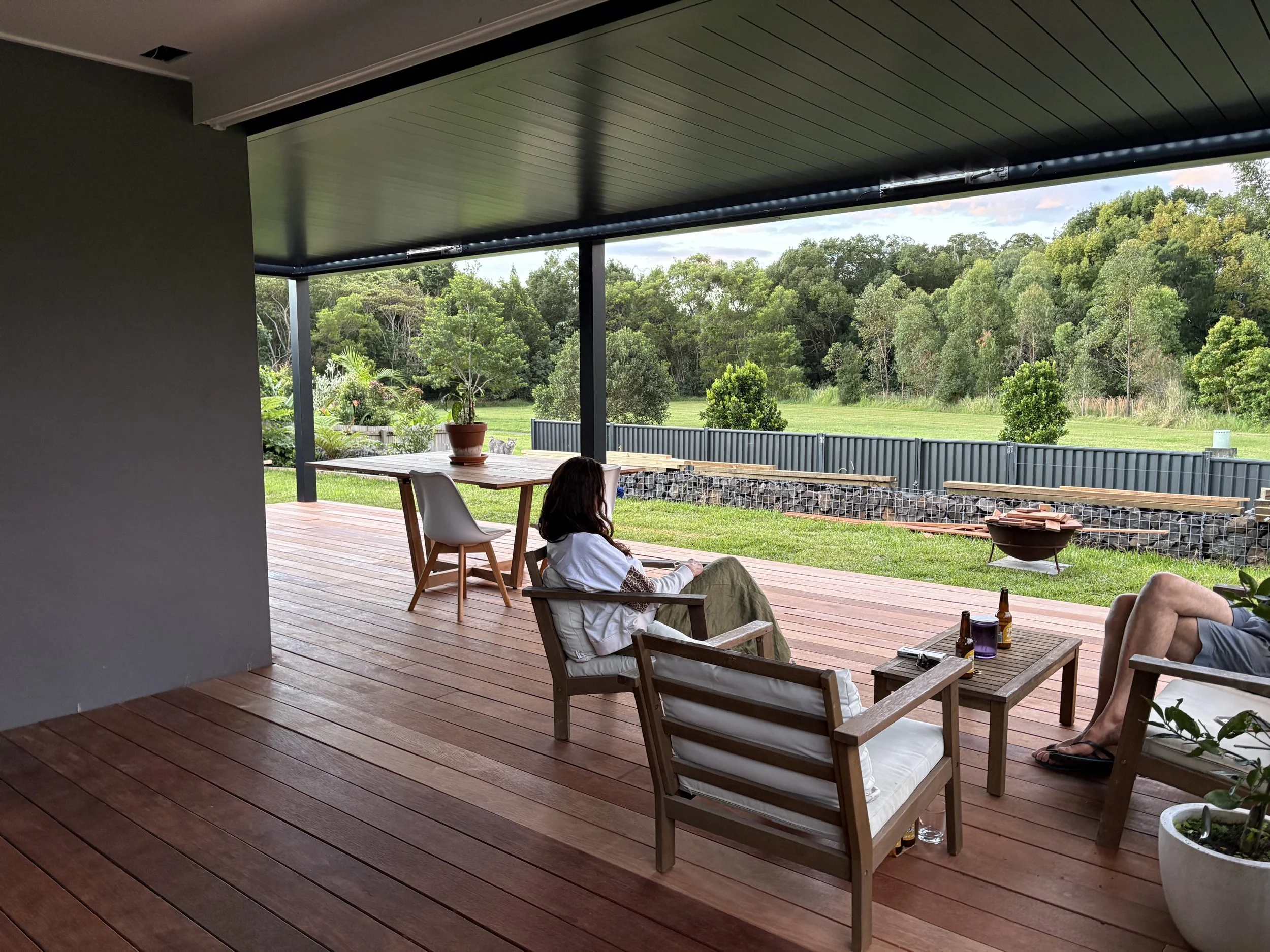 Tetto-louvre-roof-Byron-Bay-view-from-under.jpg