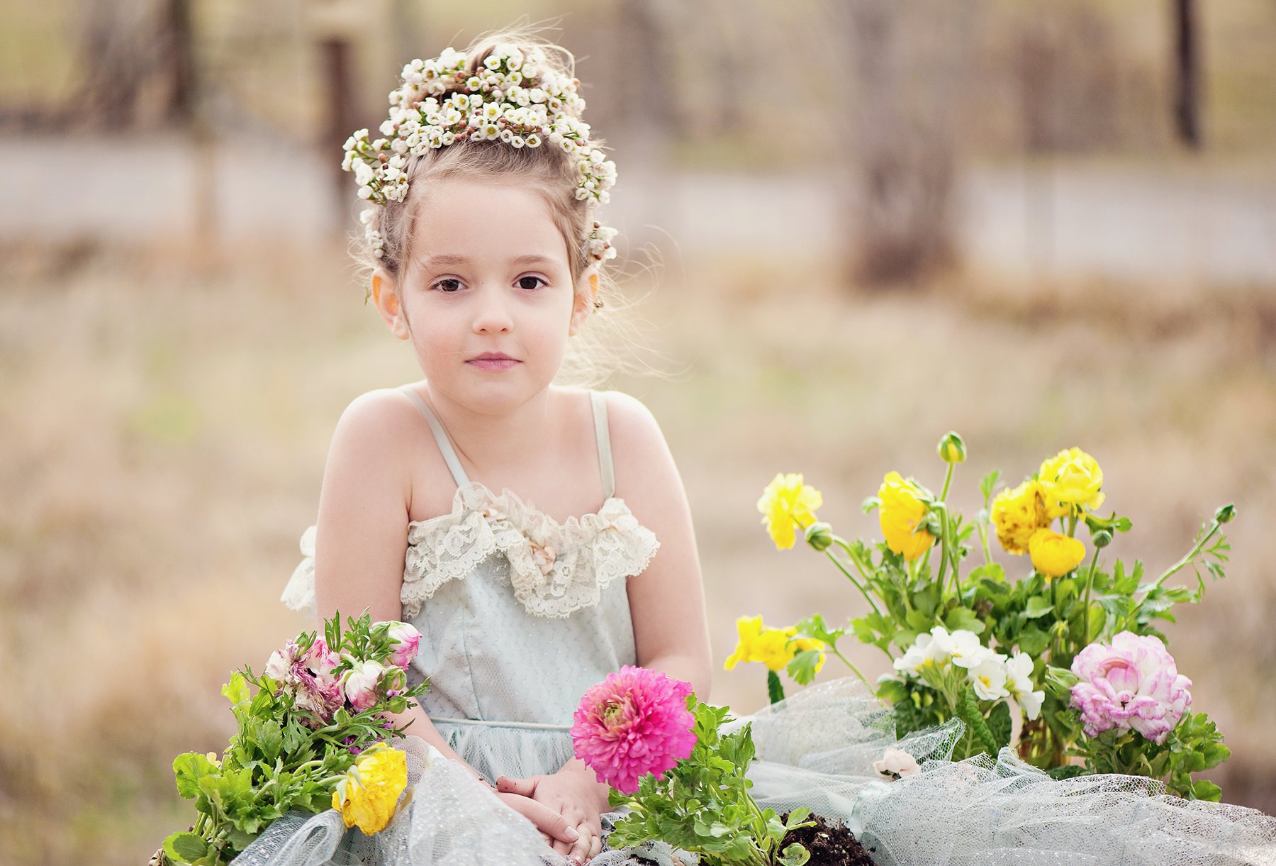Lemaire-Littlegirl-flower-photography.jpg