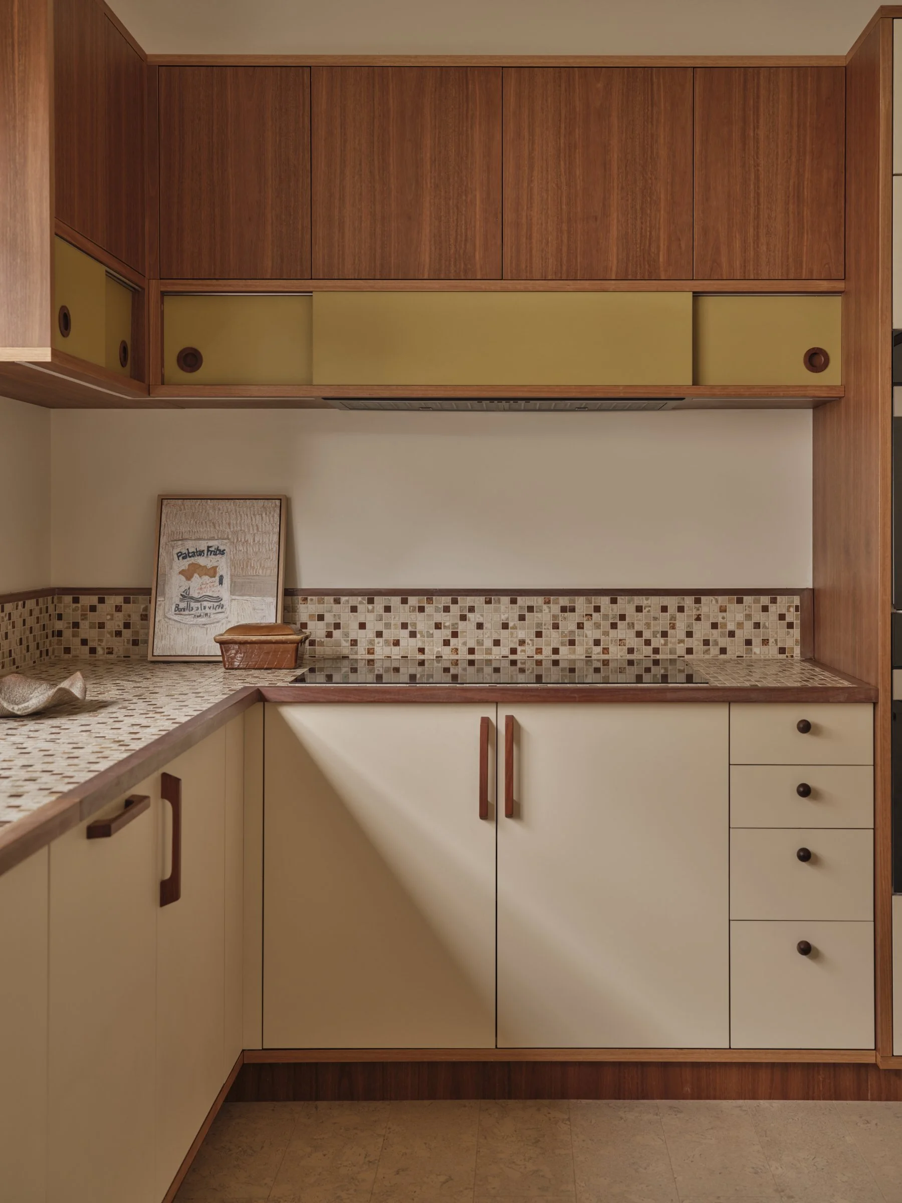 Newport House - Five Foot One0229.jpg