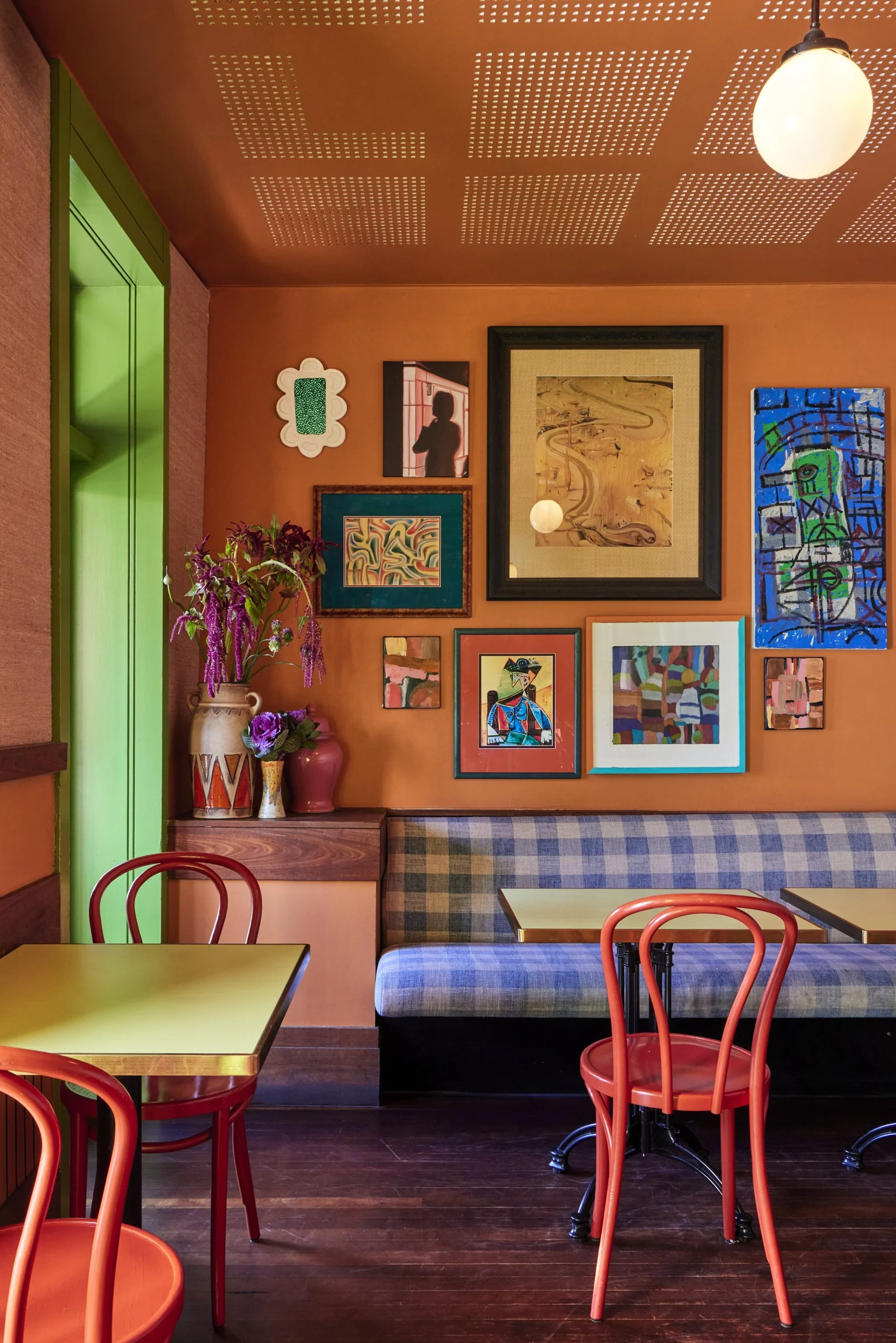 The Clock Hotel / Solotel