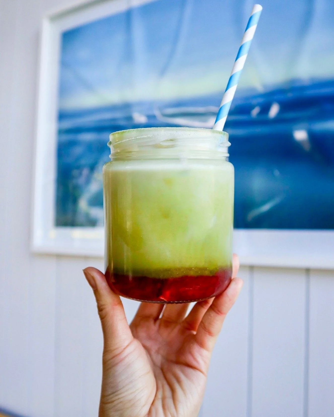 Did you know we have Strawberry Matcha on the menu? And we think our one's the best in the North Shore 👀
Come try it for yourself 🍵🍓
#CafeMonstera #sydneybrunch #sydneycafe #sydneybreakfast #cafes #waterfrontdining #sydneybrunchspots #sydneyfood