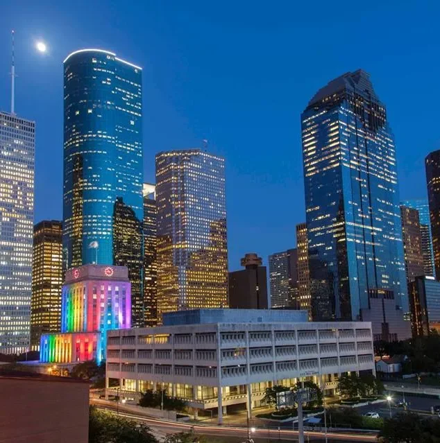 Houston - Melissa Touqan-.webp