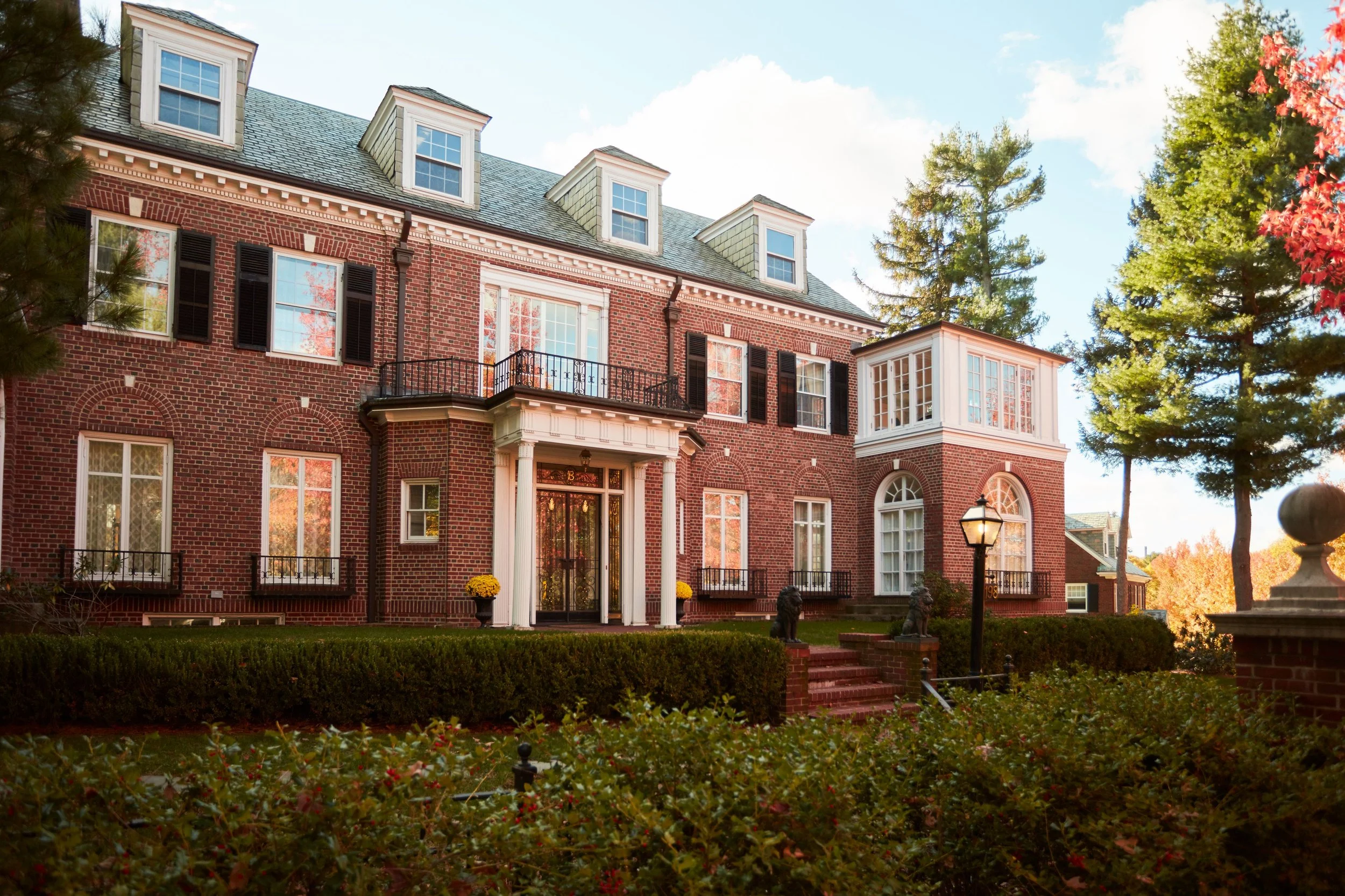 Boston Chestnut Hill Stock Image - Kevin Gehl.jpg