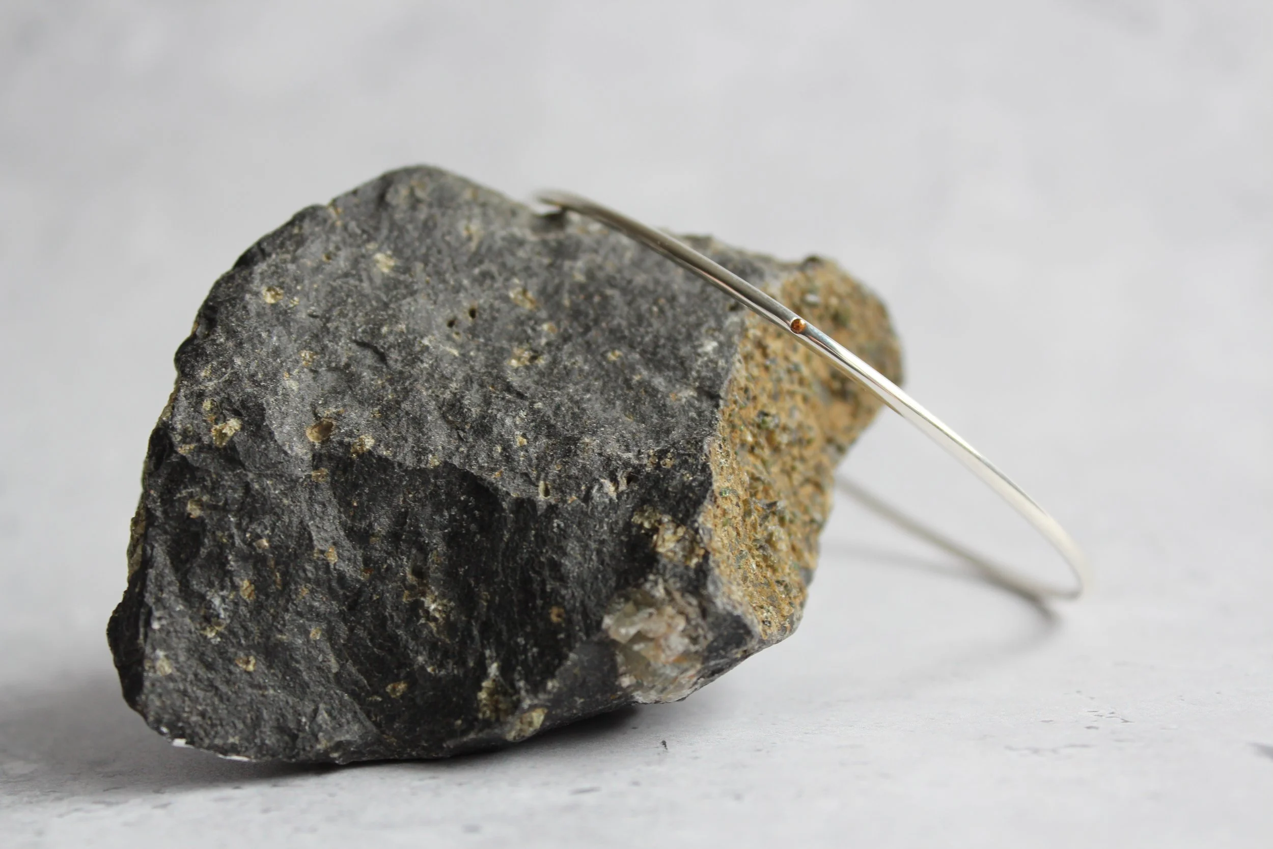 Silver Bangle Forged Red.JPG
