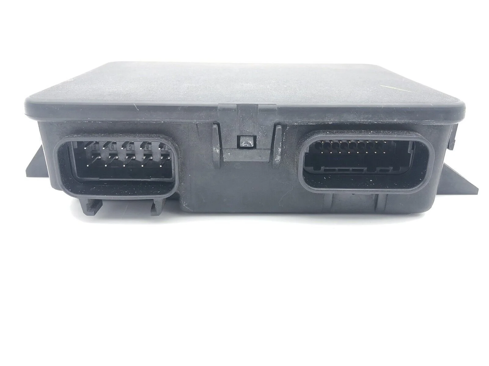 GM TAC module 1999-2002 front view — all-plastic housing