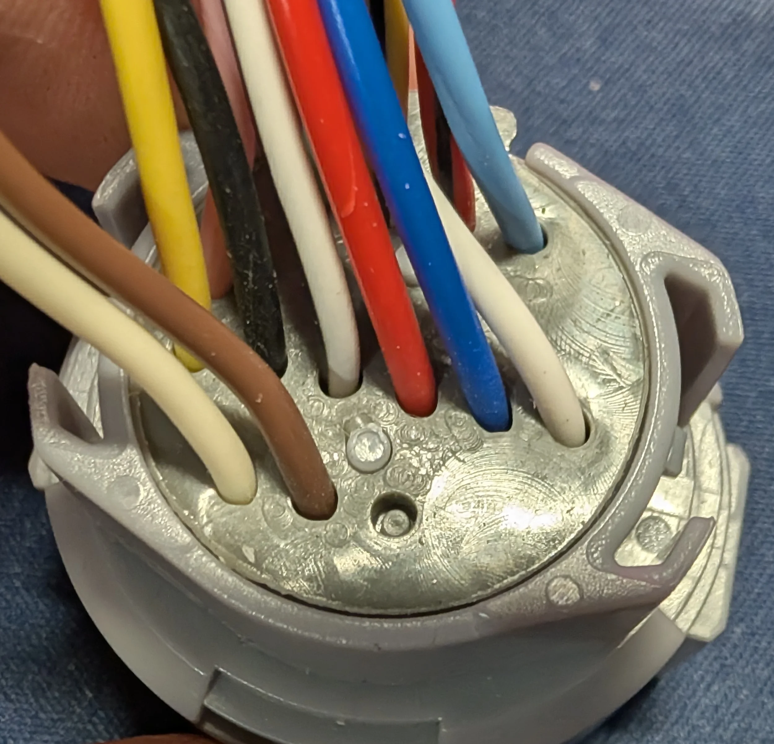 4L60E connector wiring modification in progress